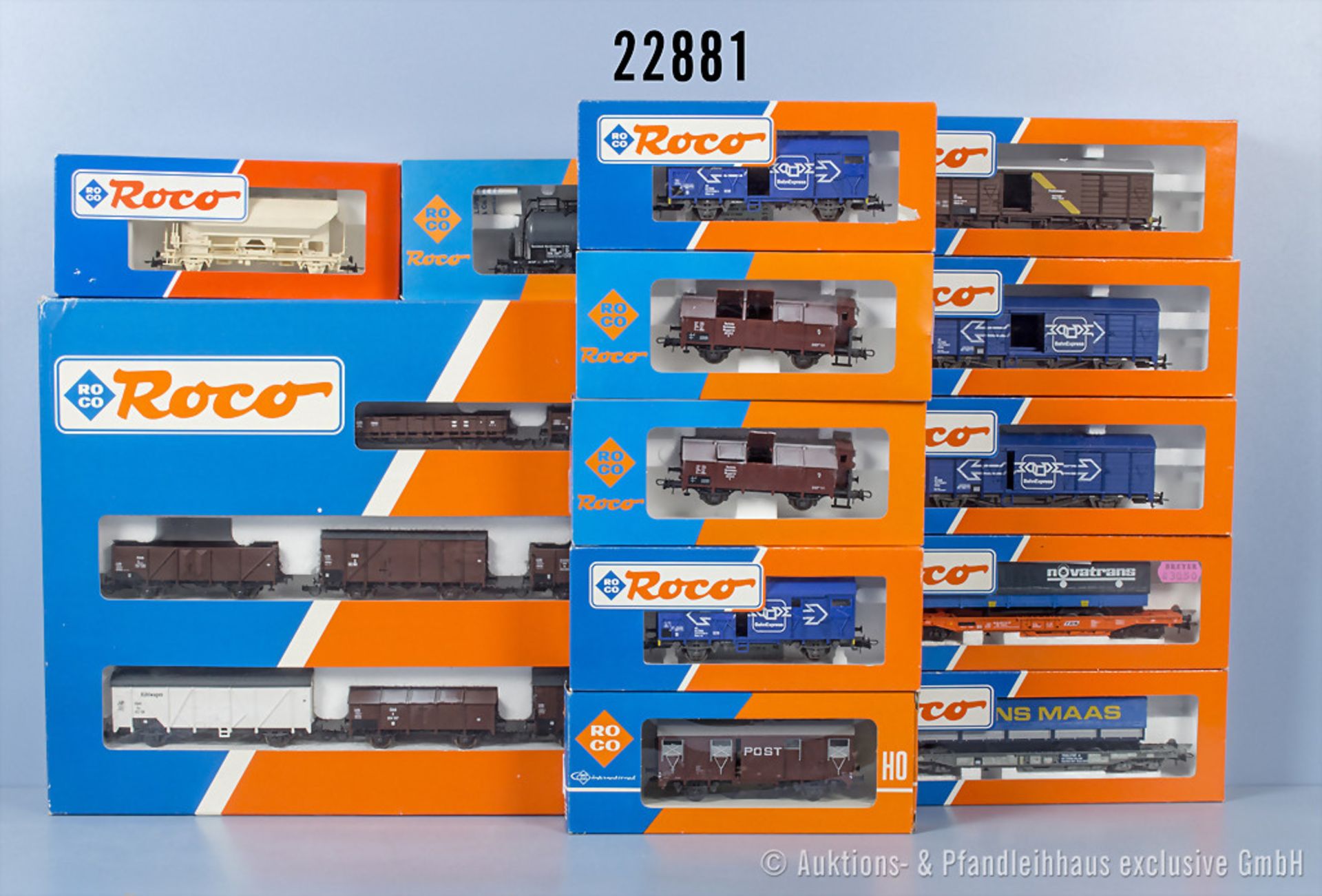 20 Roco H0 Güterwagen, dabei 1 8-teiliges Wagenset, Taschenwagen u.a., Z 1, in ...