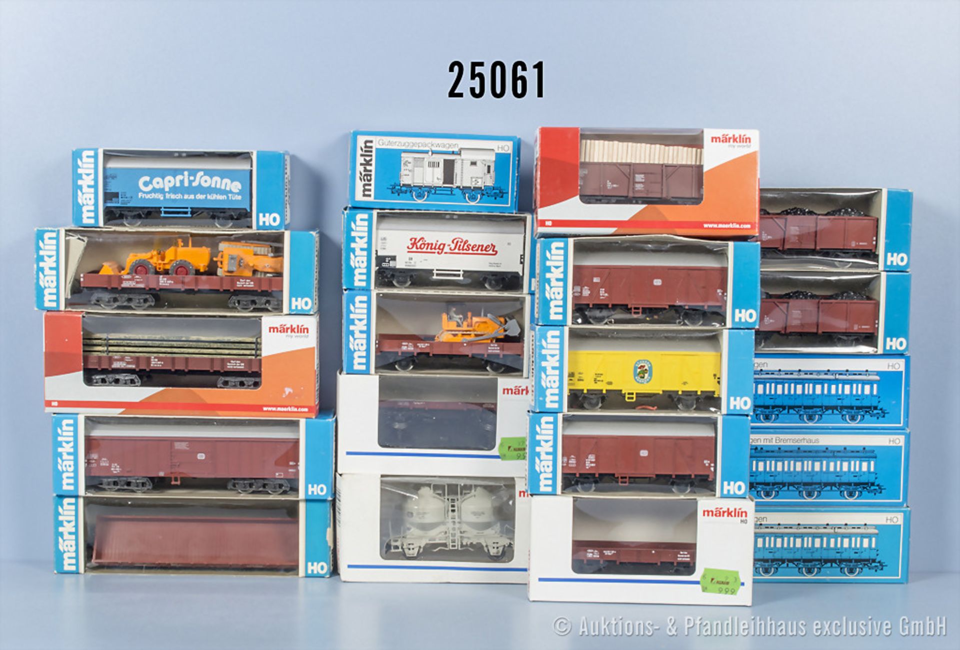 20 Märklin H0 Wagen, dabei 2 x 4004, 4005, 4411, 4414, 4418, 2 x 4423, 4424, 4425, 4430, ...