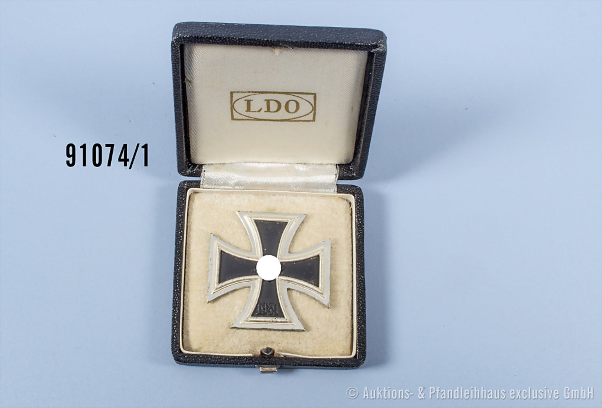 EK 1 1939, Hersteller "L55" auf der Unterseite der Nadel, im dazugehörigen LDO-Etui, ...