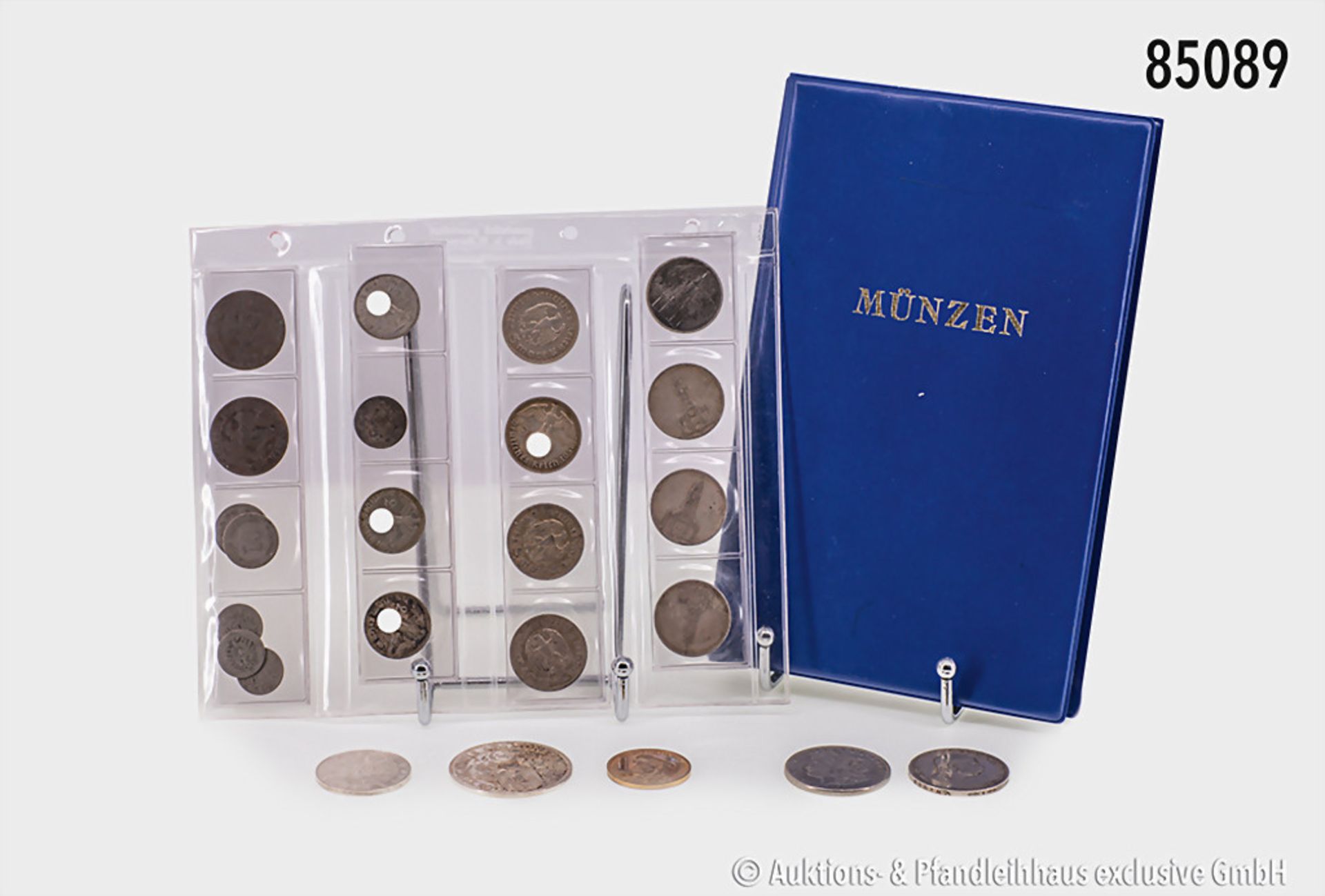 Aus Nachlass, Konv. ca. 370 Münzen alle Welt, dabei auch Silbermünzen, u. a. 4 x 5 RM ...