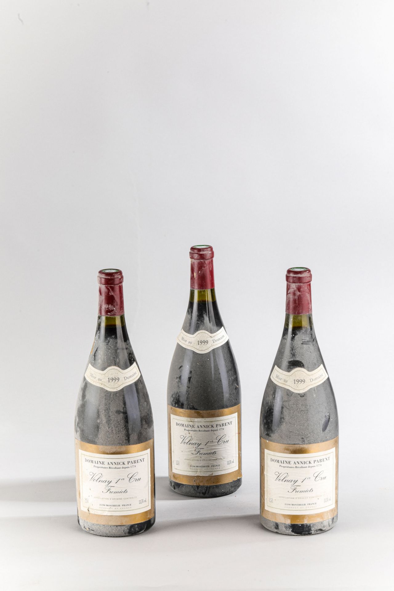 Volnay 1er cru. 1999. 3 bouteilles. Fremiets. Domaine Annick Parent.