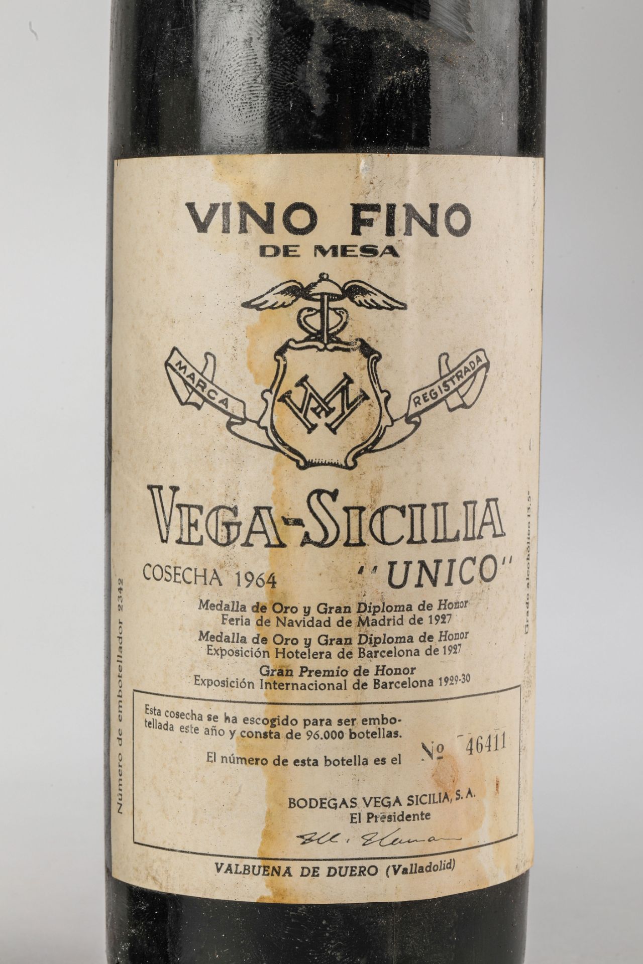 VEGA SICILIA UNICO. 1964. 2 Bouteilles N° 09928 et N°46411 sur production de 96 000 bouteilles. - Image 3 of 9