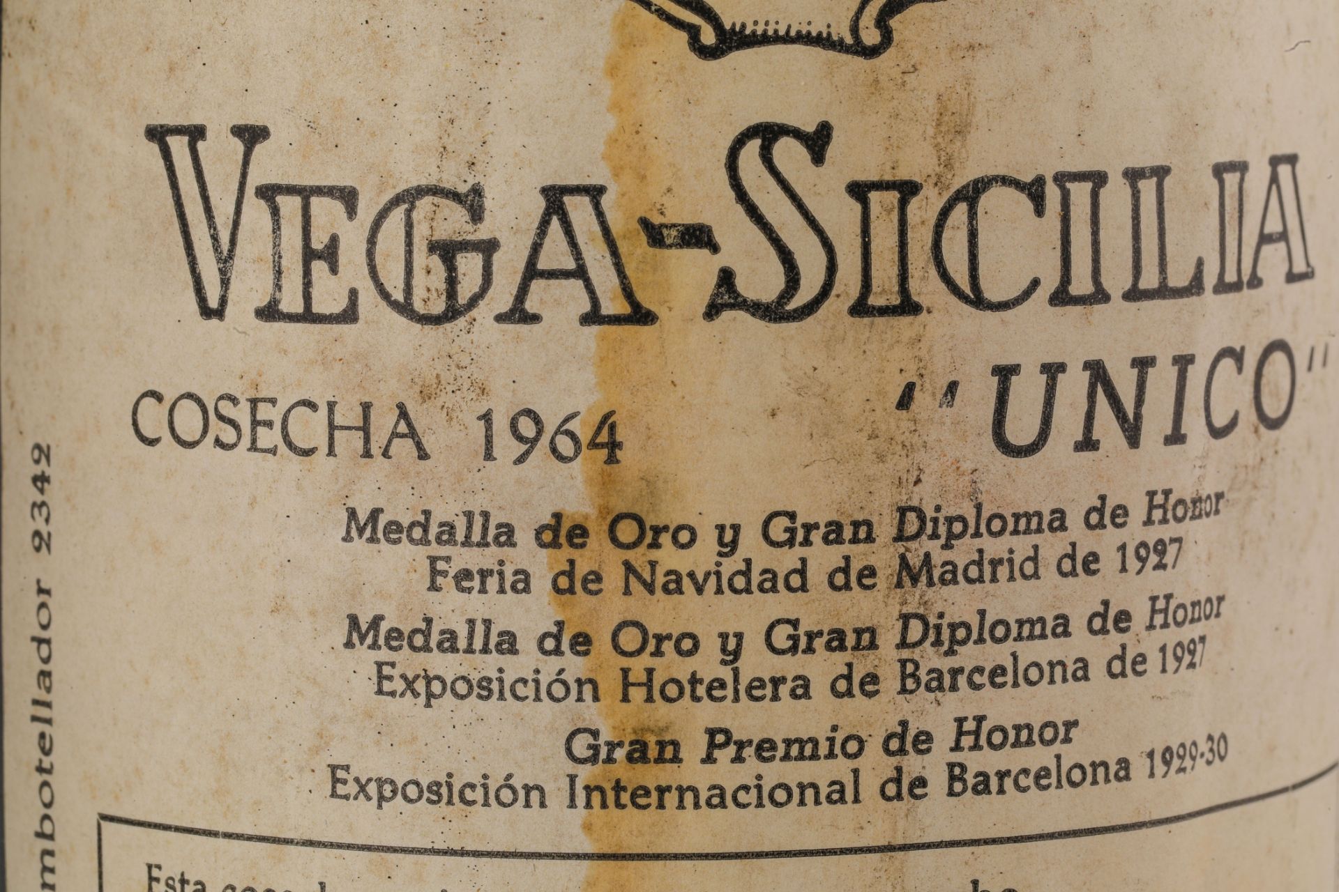 VEGA SICILIA UNICO. 1964. 2 Bouteilles N° 09928 et N°46411 sur production de 96 000 bouteilles. - Image 5 of 9