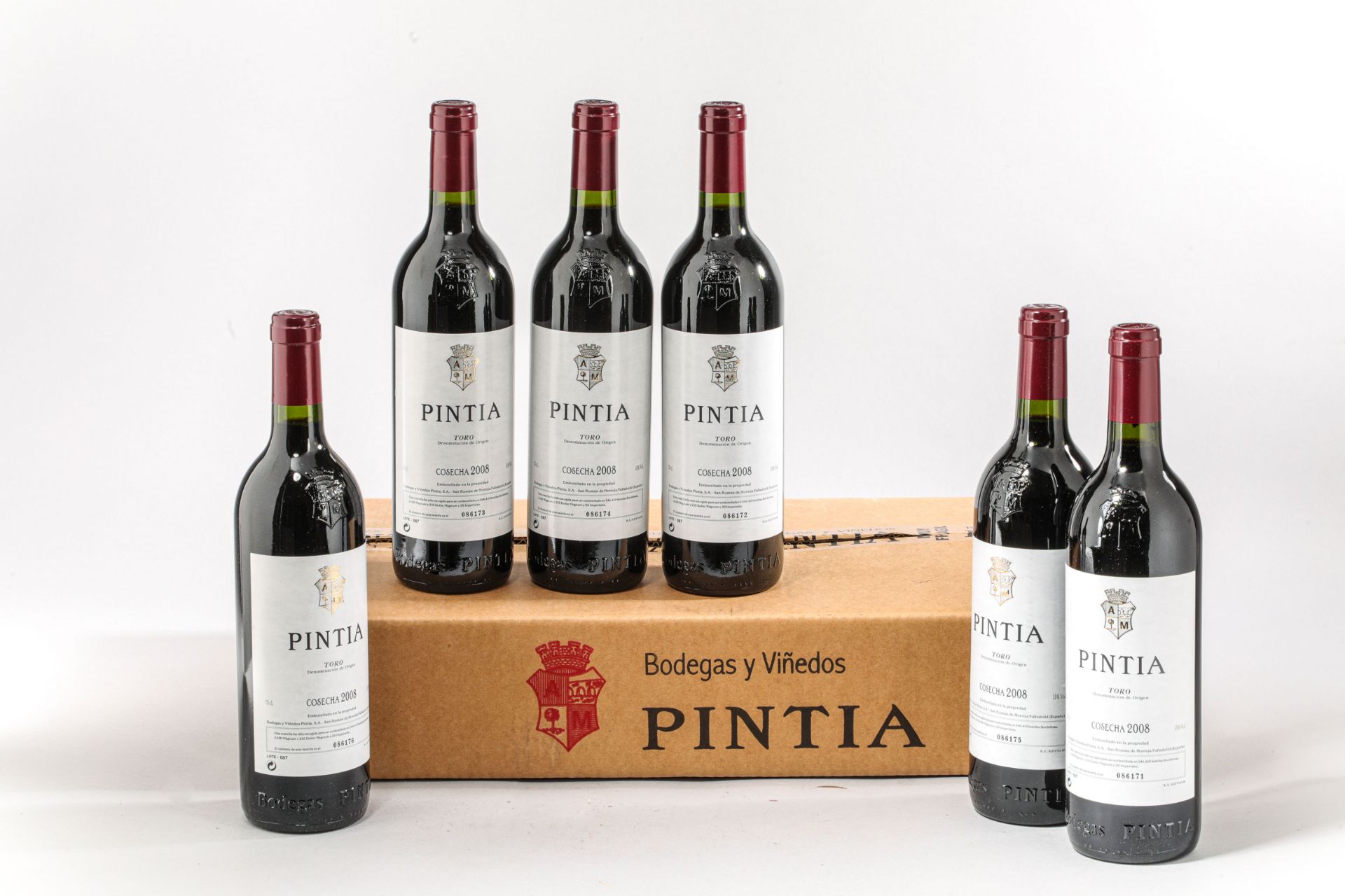 PINTIA Toro 2008 6 bouteilles N°086171 à N°086176 sur production de 246 410 bouteilles