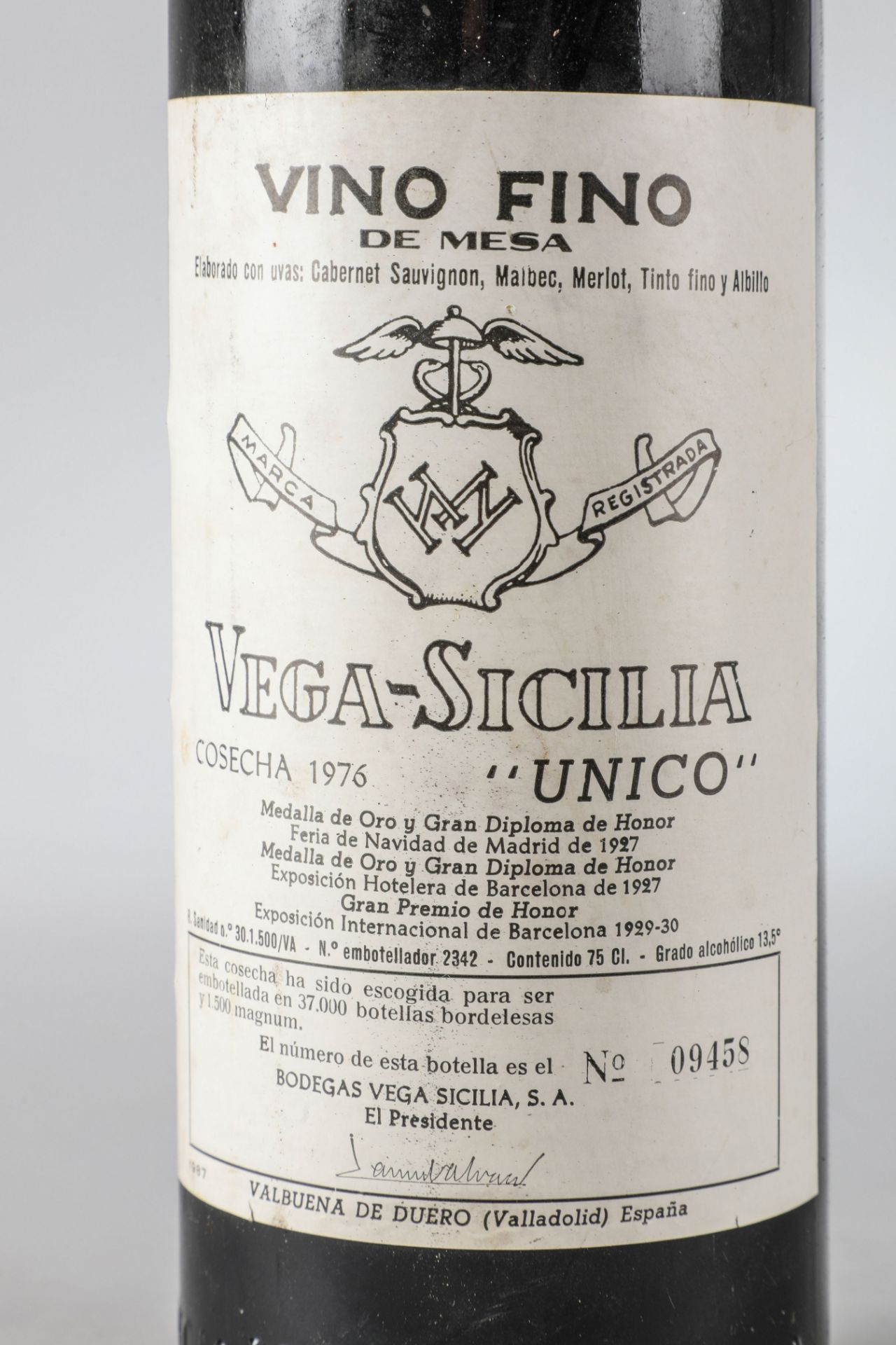 VEGA SICILIA UNICO 1976 Ribera del Duero Bouteille N°09458 sur production de 37 000 bouteilles - Image 2 of 3