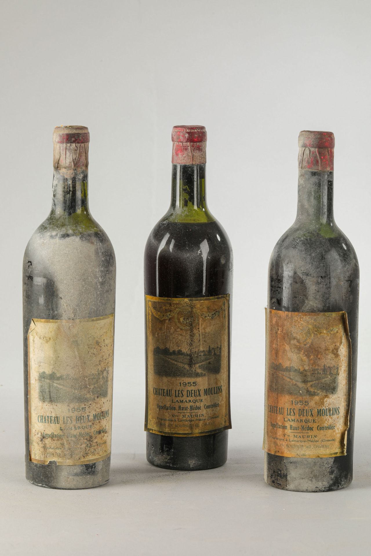 CHÂTEAU LES DEUX MOULINS 1955 3 bouteilles Haut Médoc
