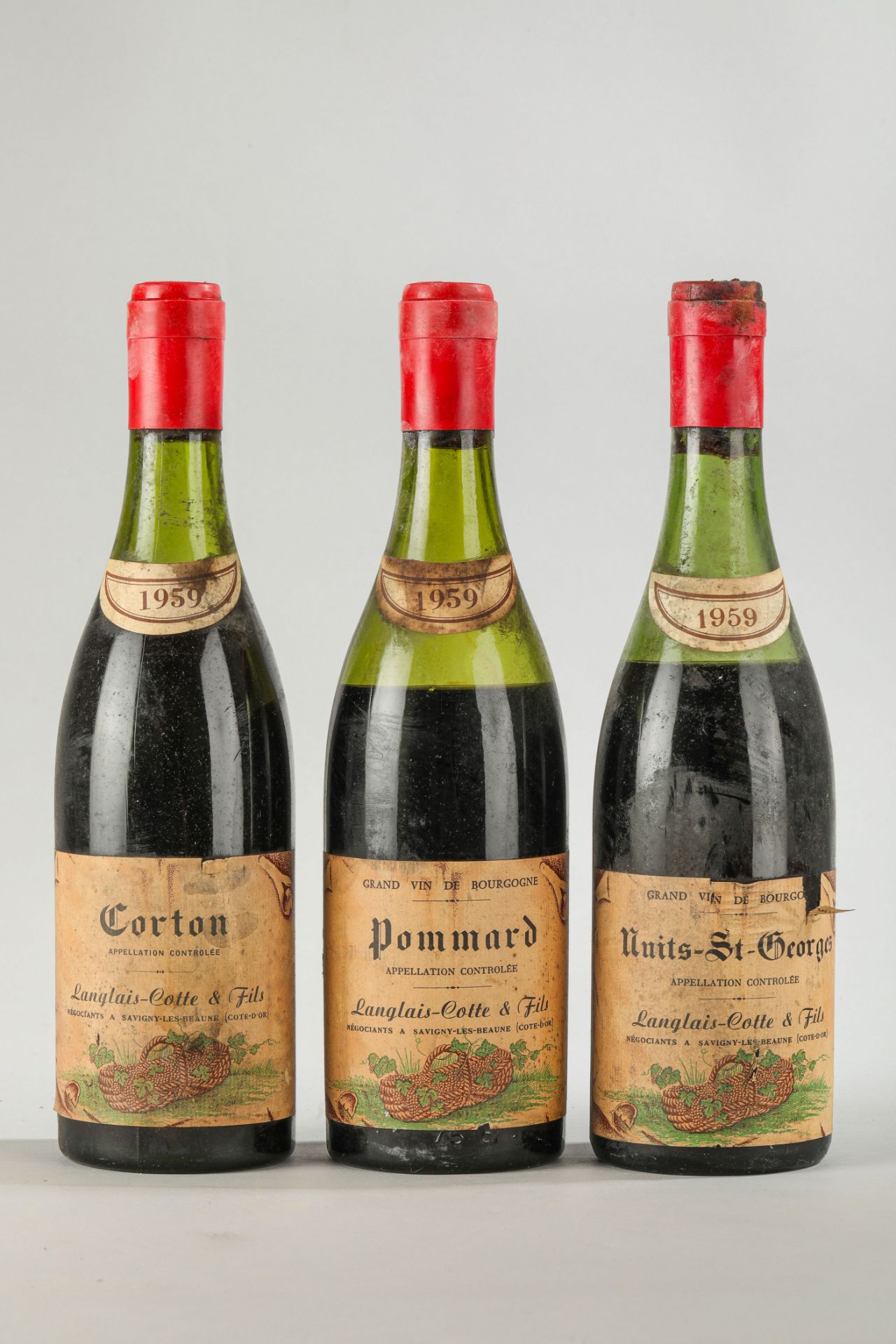 DOMAINE LANGLAIS COTTE ET FILS 1959Négociants à Savigny les Beaune 3 bouteilles une CORTON 1959