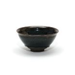 Coupe Jian ,Temoku, en fin grès porcelaineux à glaçure brune monochrome dire «  Fourrure de Lièvre »
