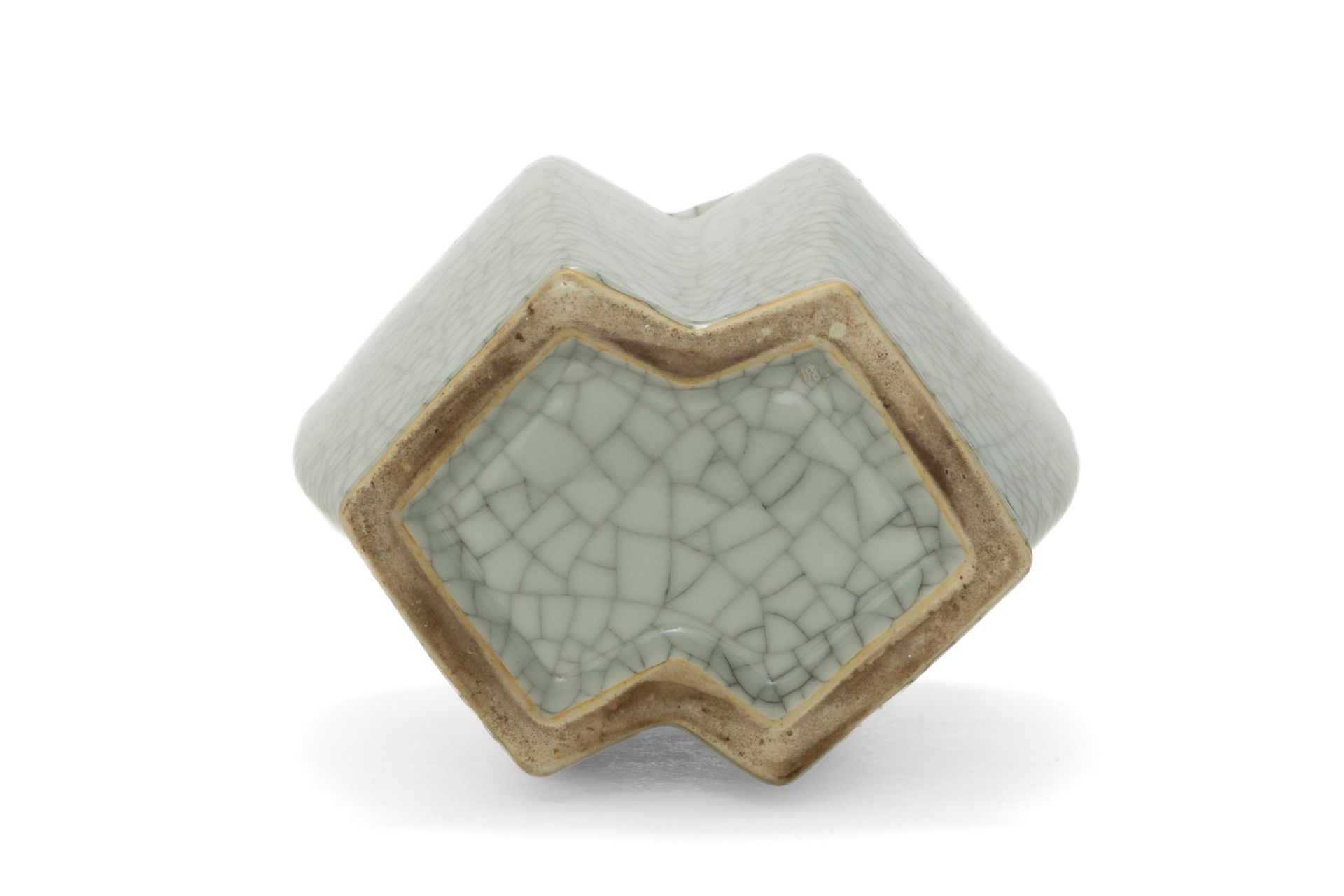 Vase « Ghe Yao » Janus à double corps hexagonal en porcelaine grise à large craquelure de type Chine - Bild 6 aus 7