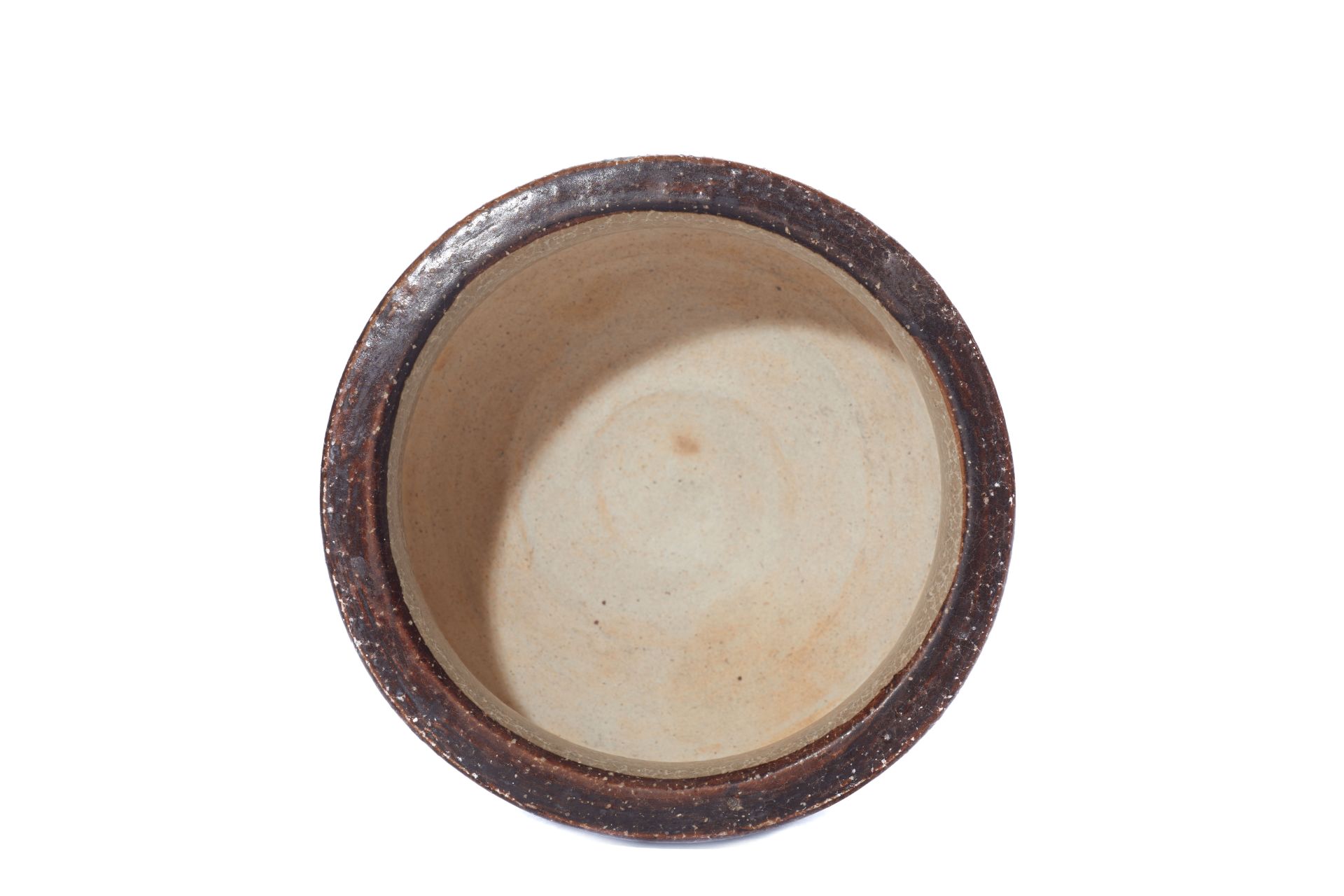 Brûle parfum Cizhu de forme Ding en grès porcelaineux à décors de paysage lacustre en brun sur - Bild 3 aus 5