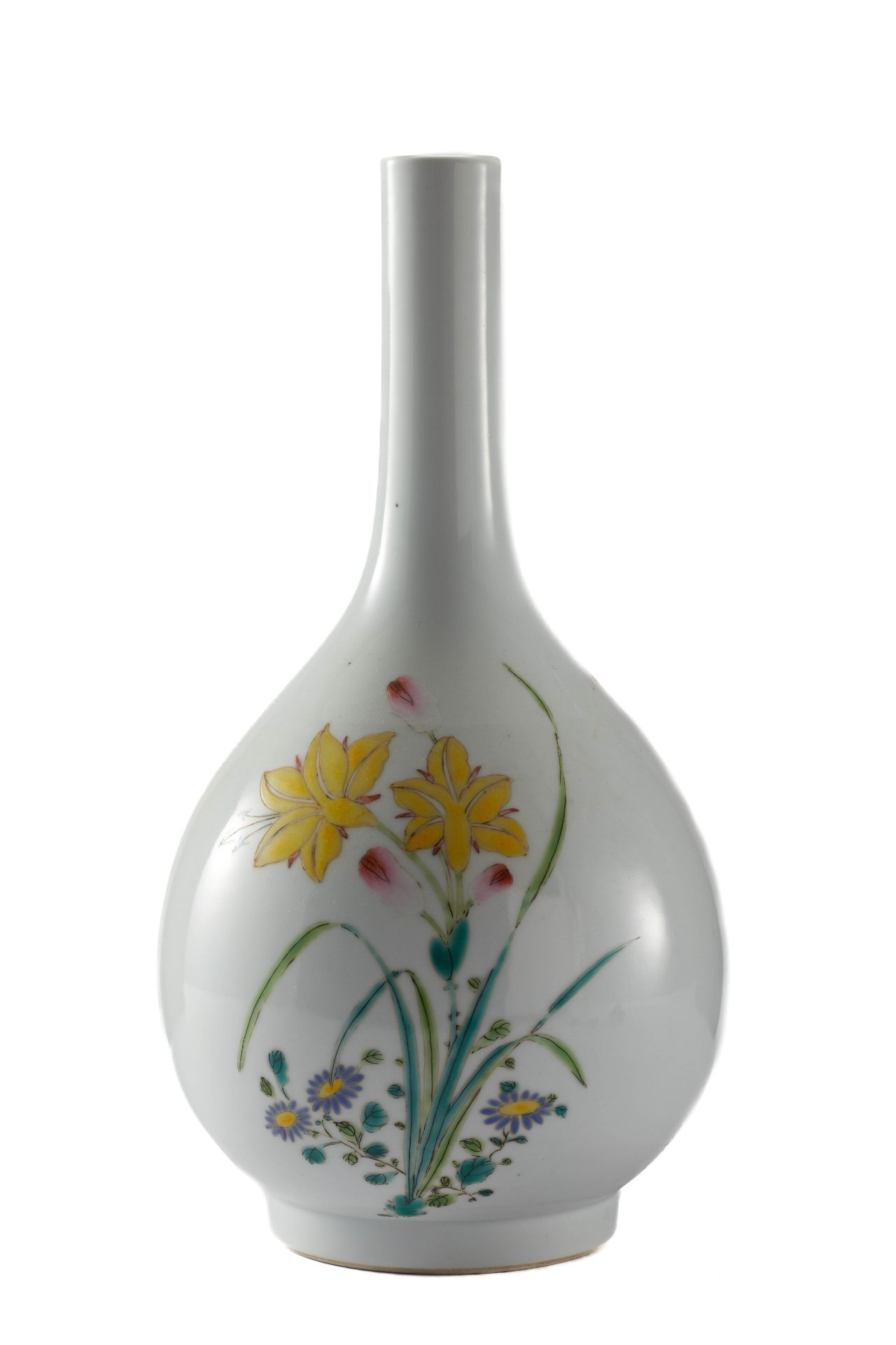 Vase flacon en porcelaine de la famille rose décoré en émaux polychromes sur la couverte de bouquets - Bild 2 aus 5