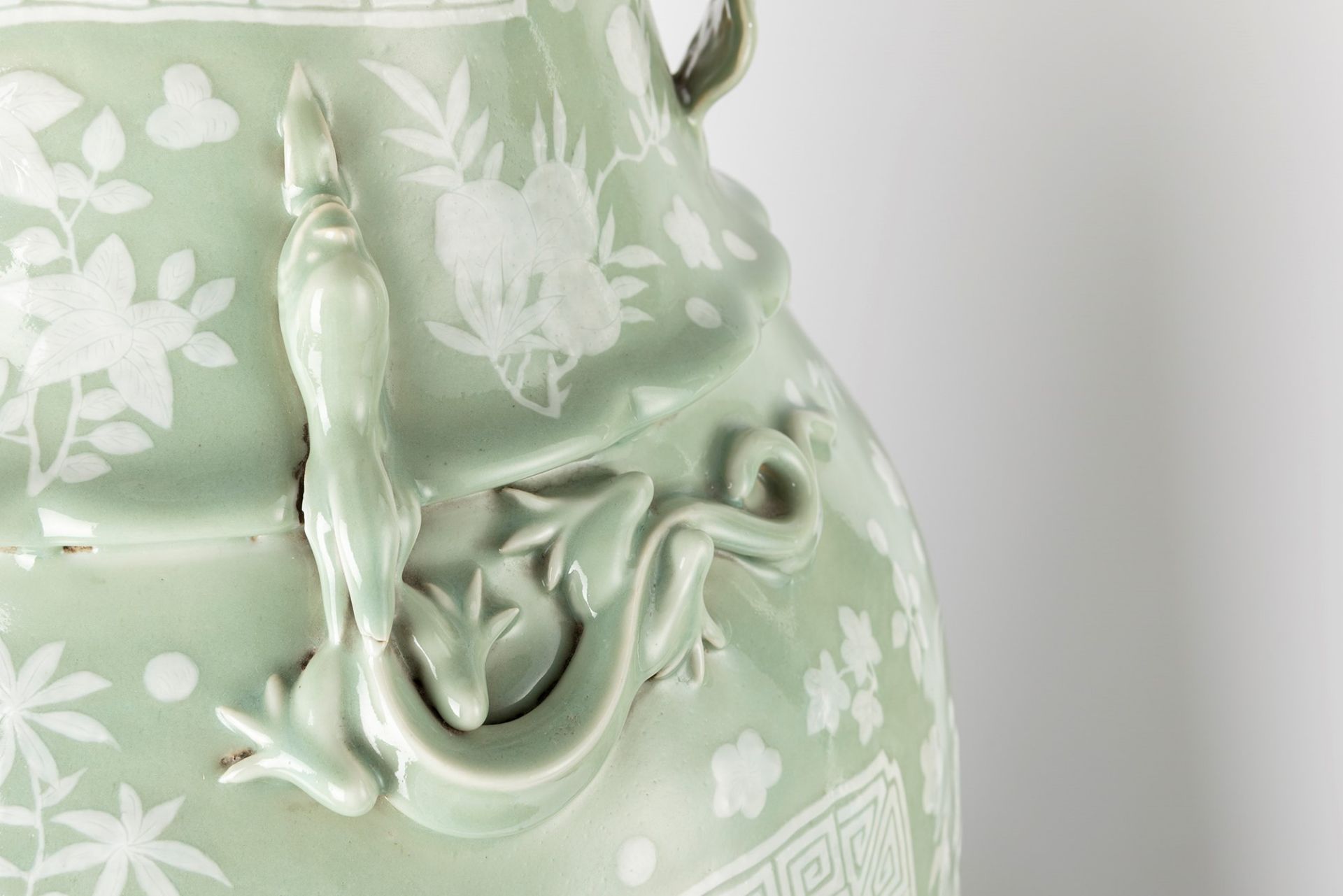 A pair of very large celadon vases. China, 19th century - Image 3 of 5