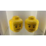 Two lego heads