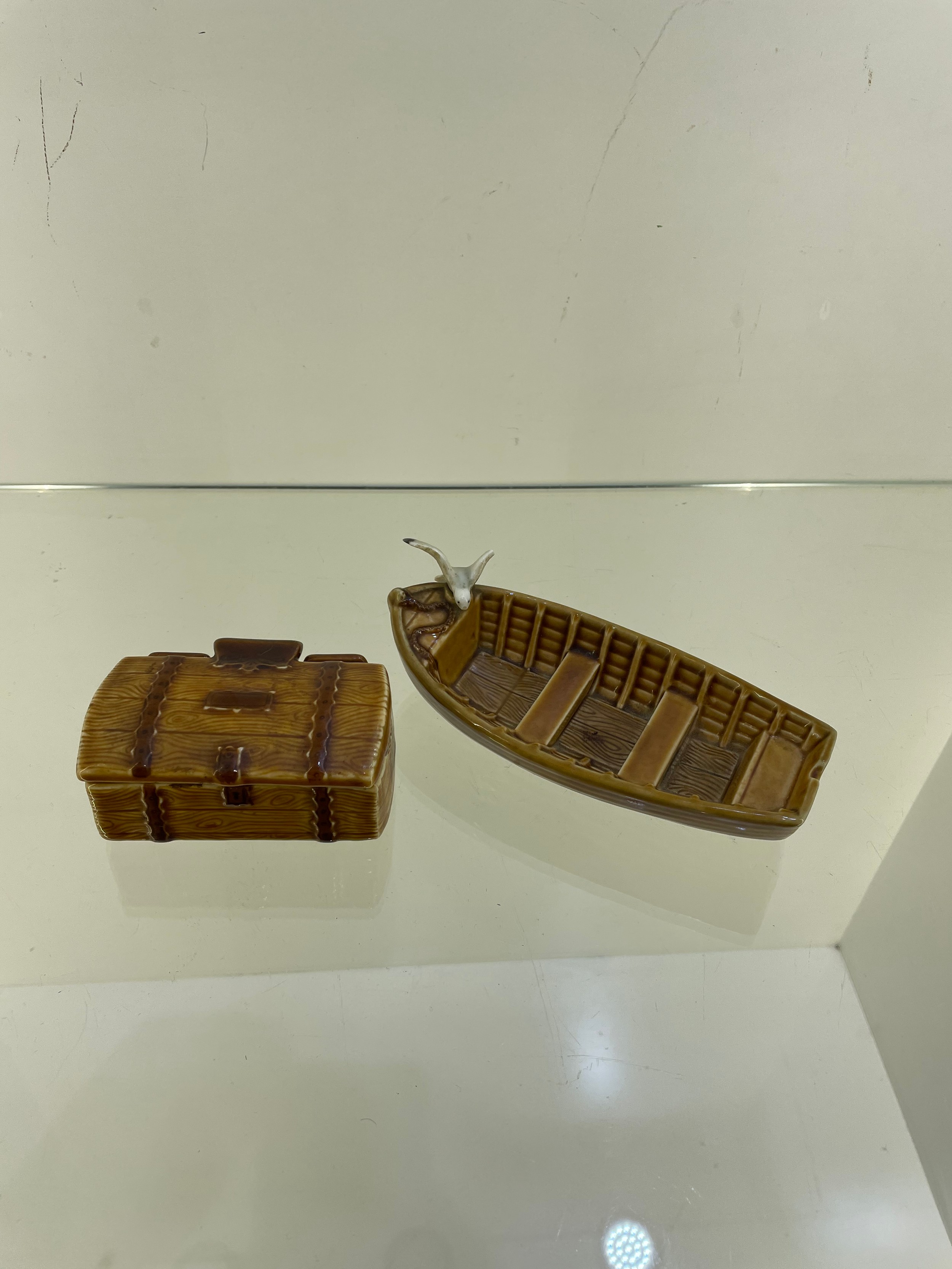 Wade treasure chest and boat