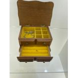 Wooden jewellery box