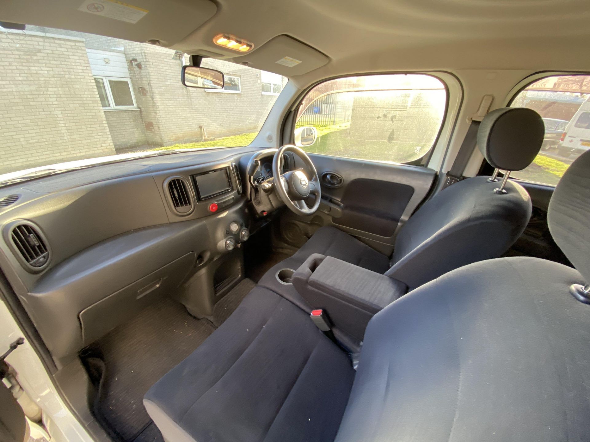 Nissan Cube - Image 27 of 33