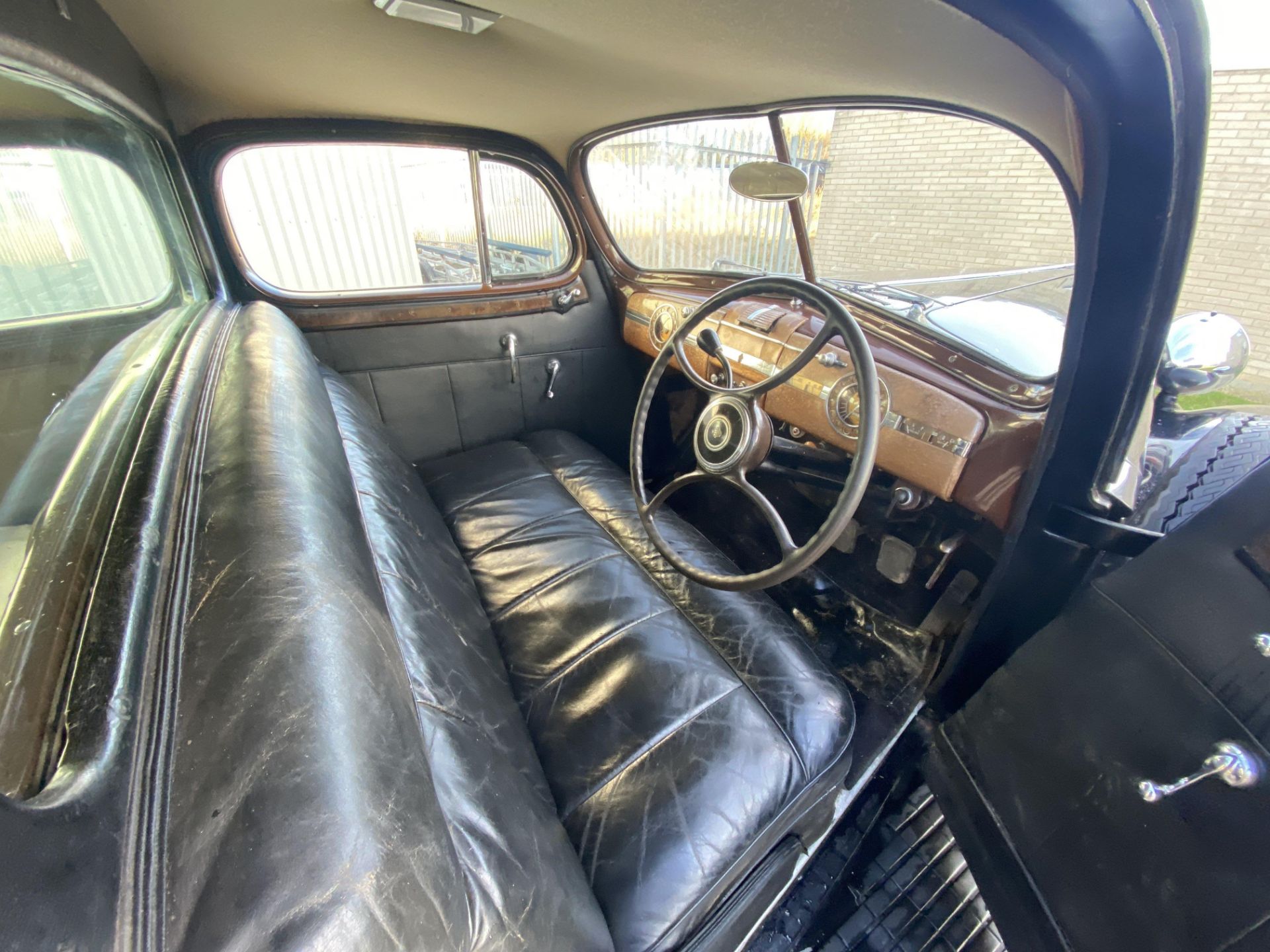 Packard Super Eight Touring Limousine - Image 25 of 34