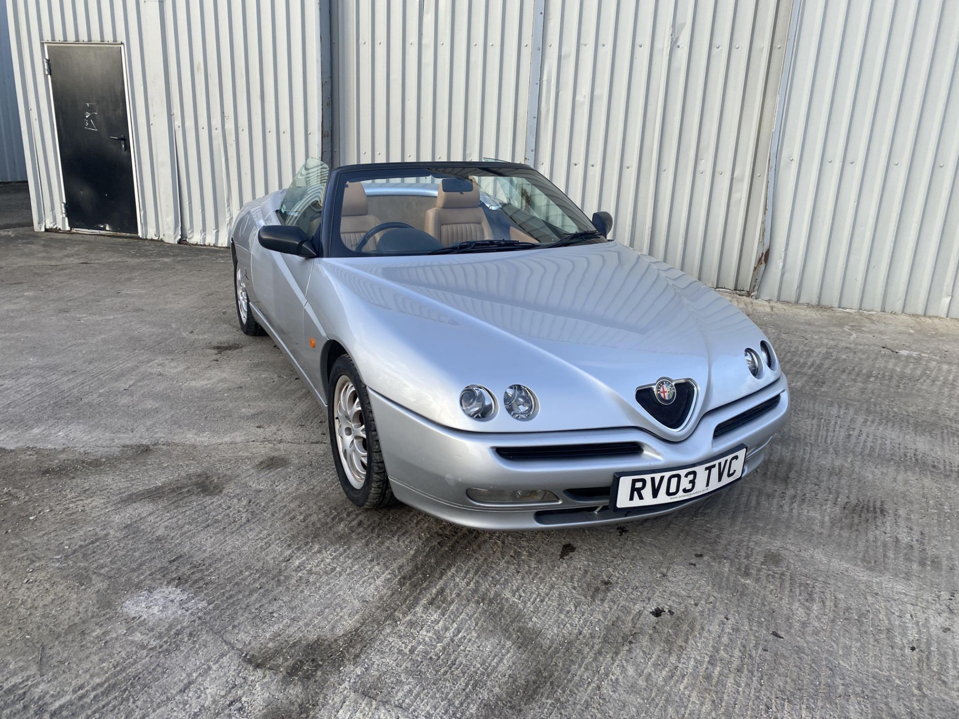 Alfa Spider - Image 12 of 33