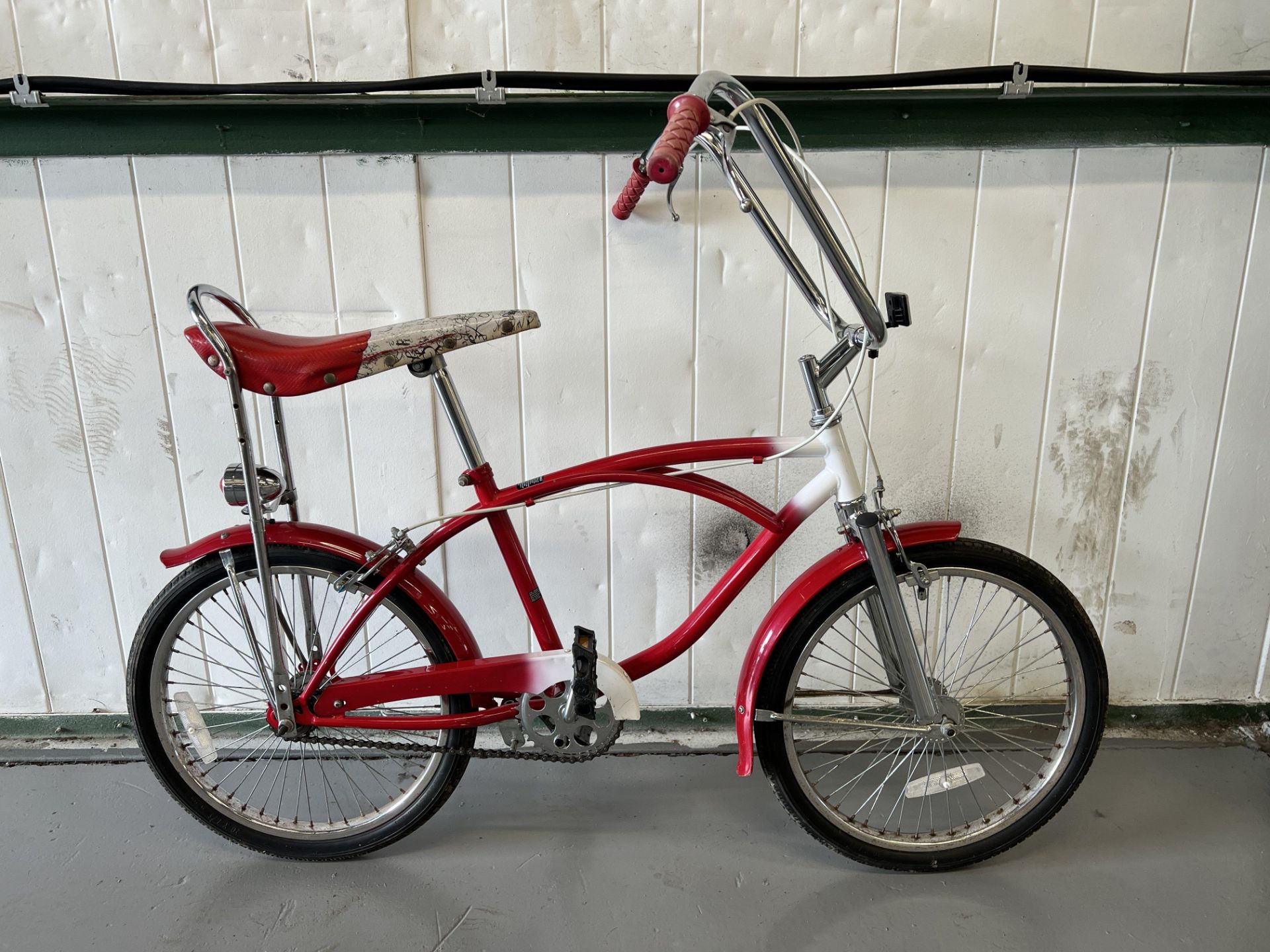 Beach Cruiser Bike