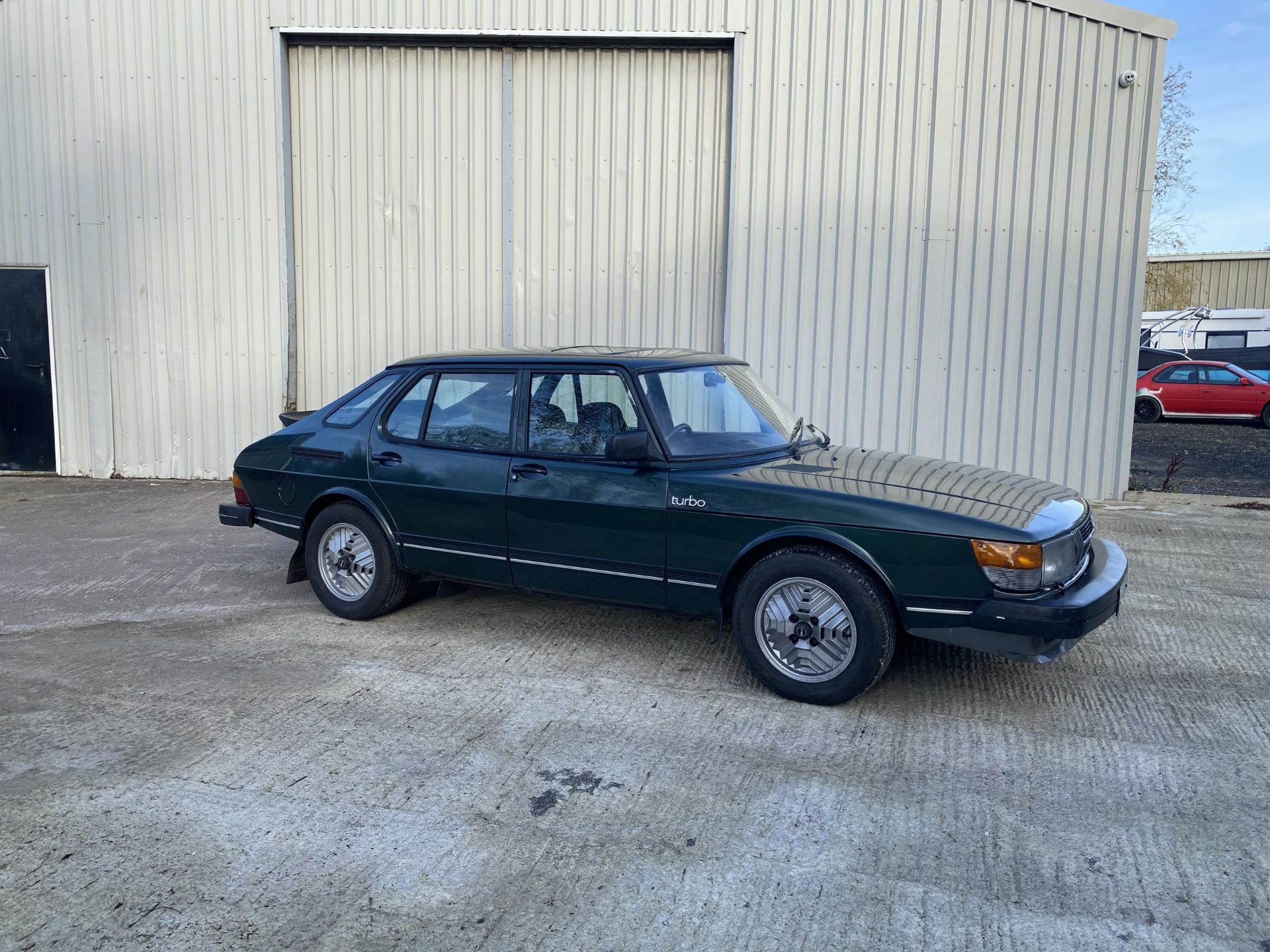 Saab 900 Turbo - Image 4 of 29