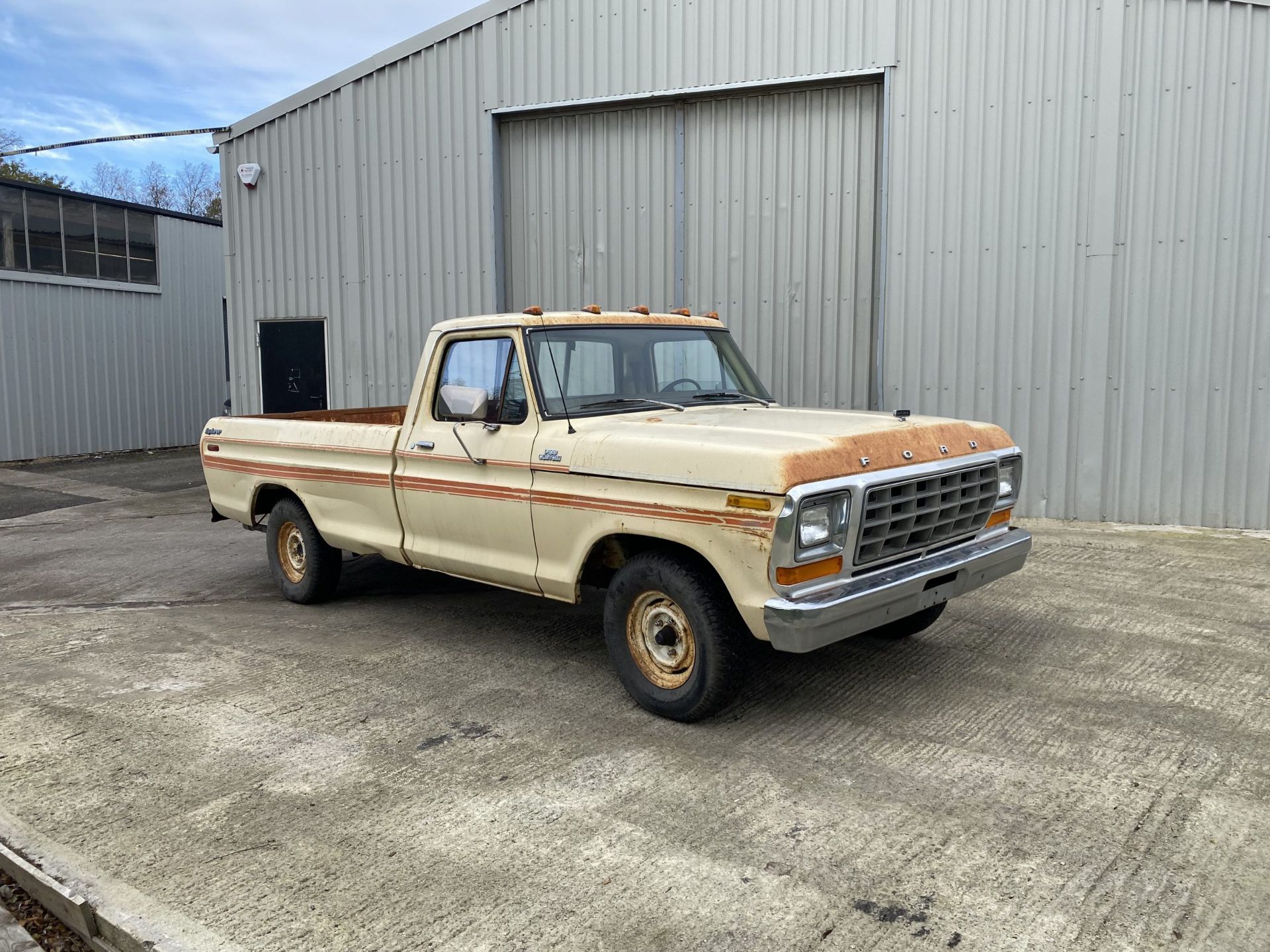 Ford F100 Custom