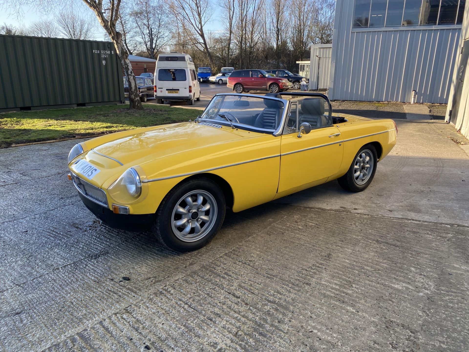 MG Roadster V8 - Image 11 of 46