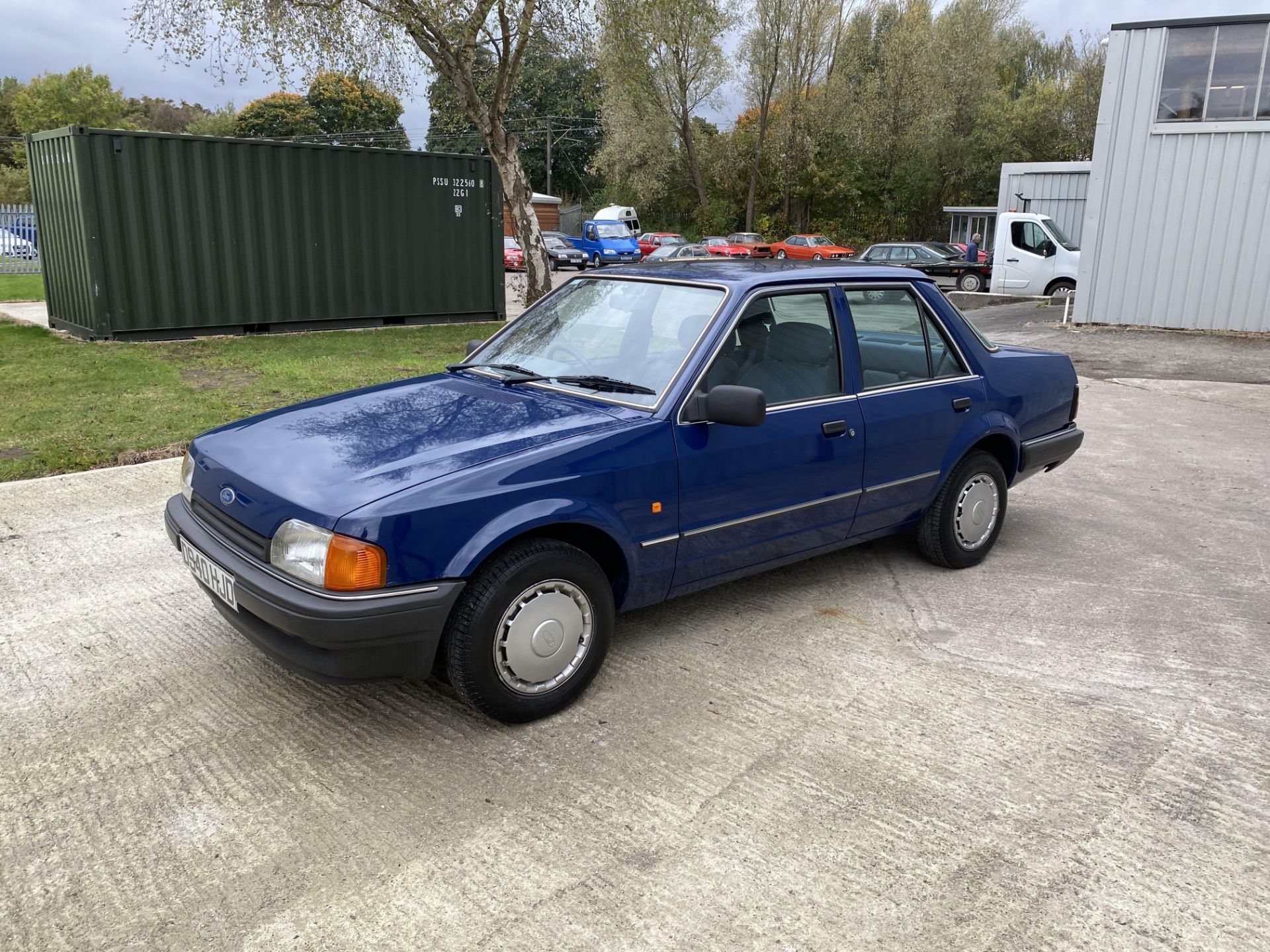 Ford Orion 1.6 GL - Image 8 of 42