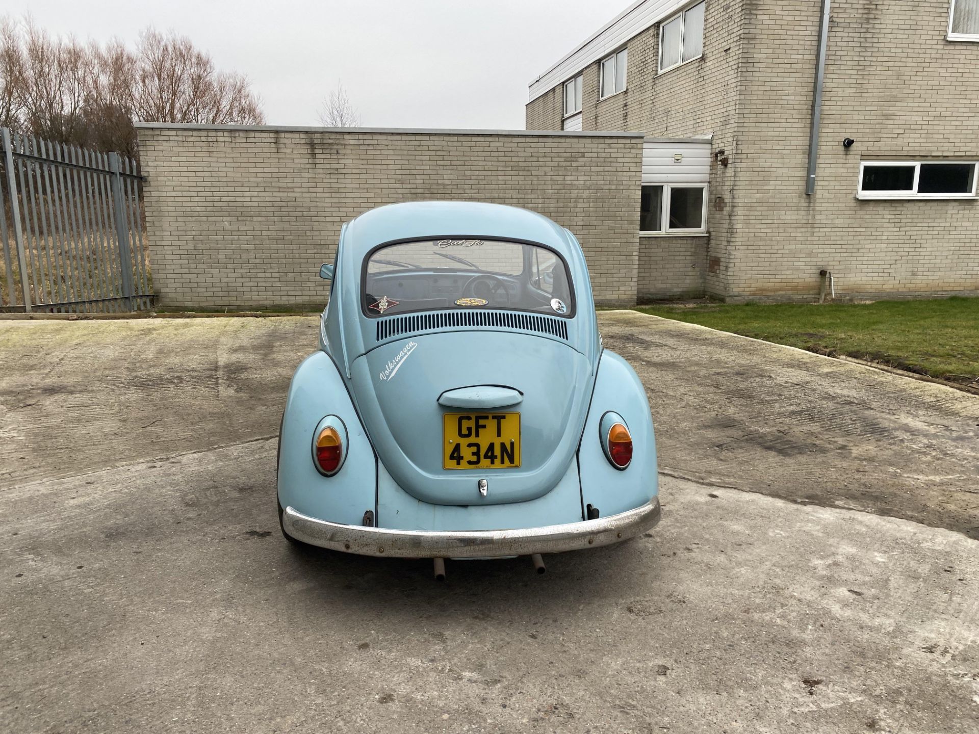 Volkswagen Beetle - Image 6 of 31