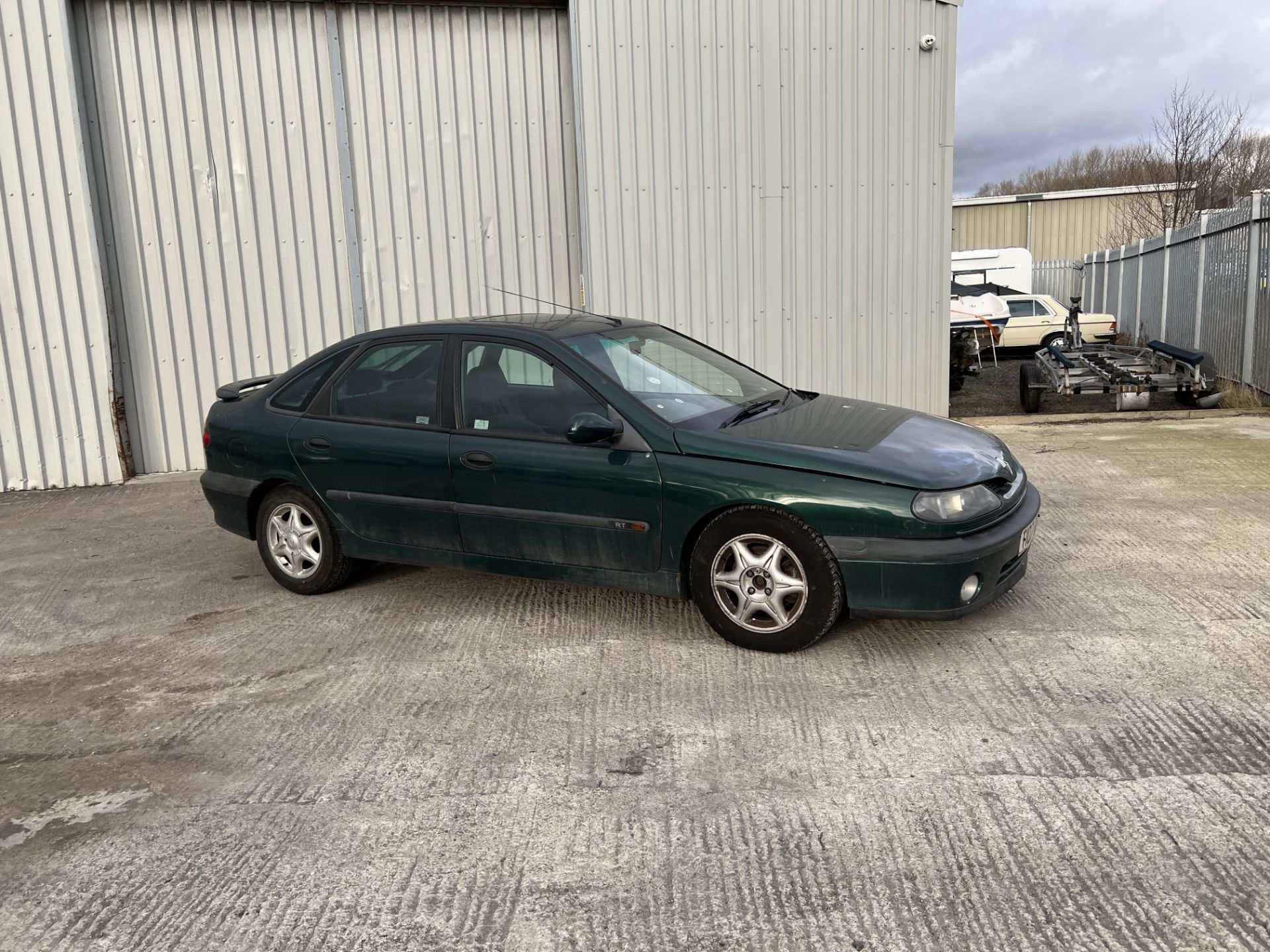 Renault Laguna RT Sport - Image 2 of 24