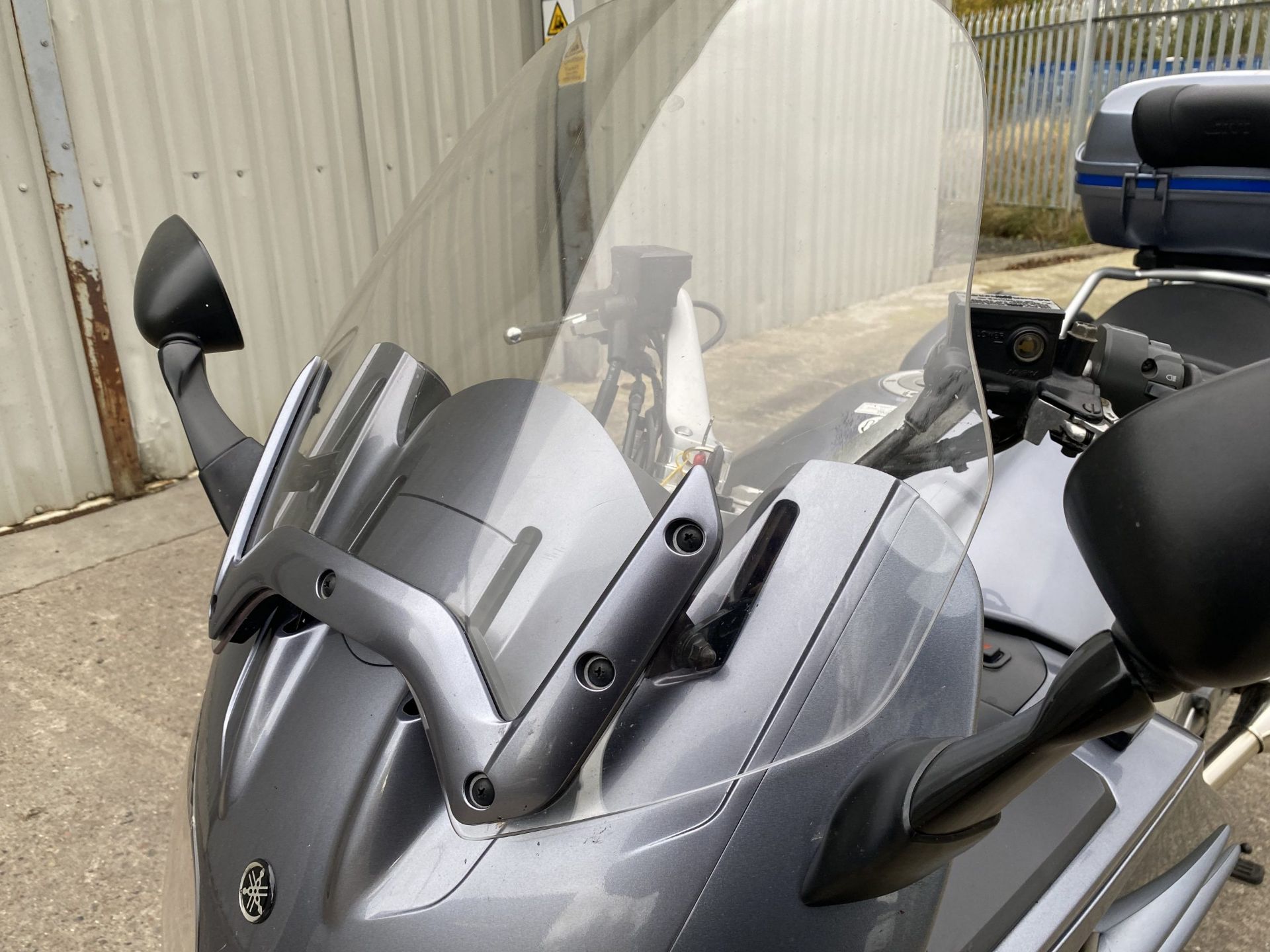 Yamaha FJR1300 - Image 26 of 27