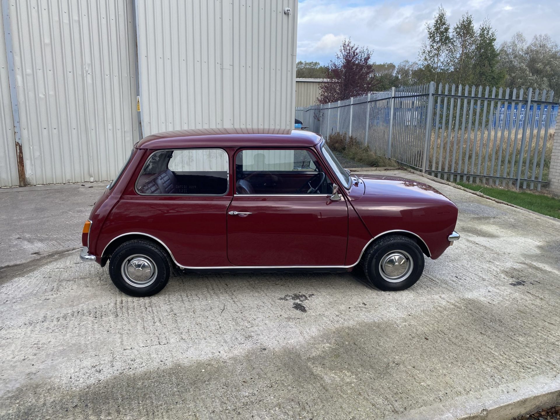 Mini Clubman - Image 3 of 37