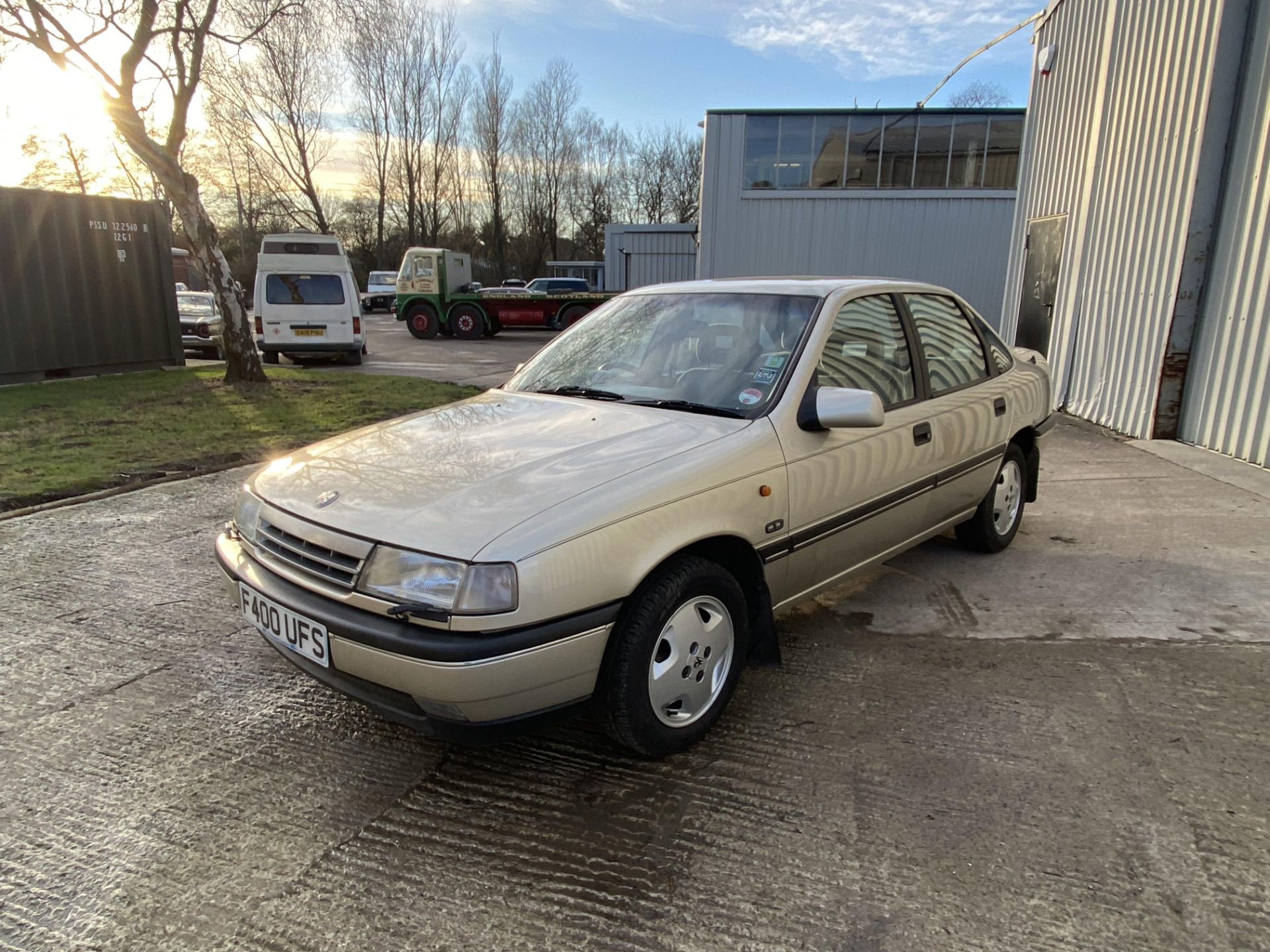 Vauxhall Cavalier - Image 10 of 32