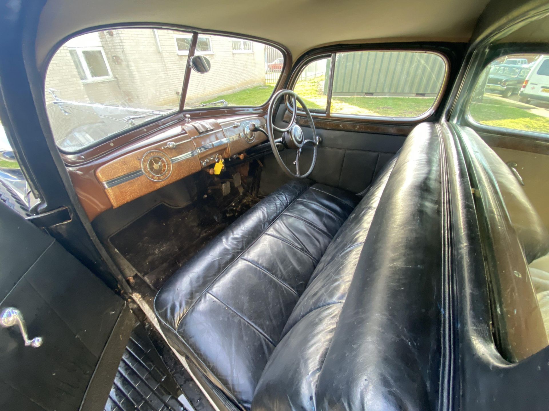 Packard Super Eight Touring Limousine - Image 31 of 34