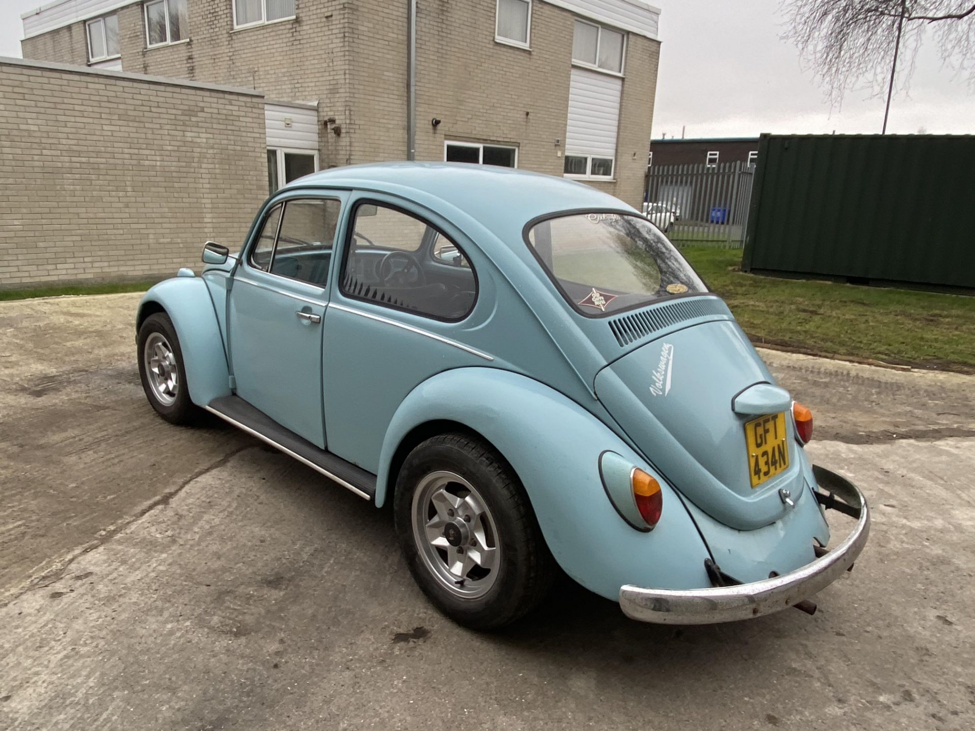 Volkswagen Beetle - Image 8 of 31