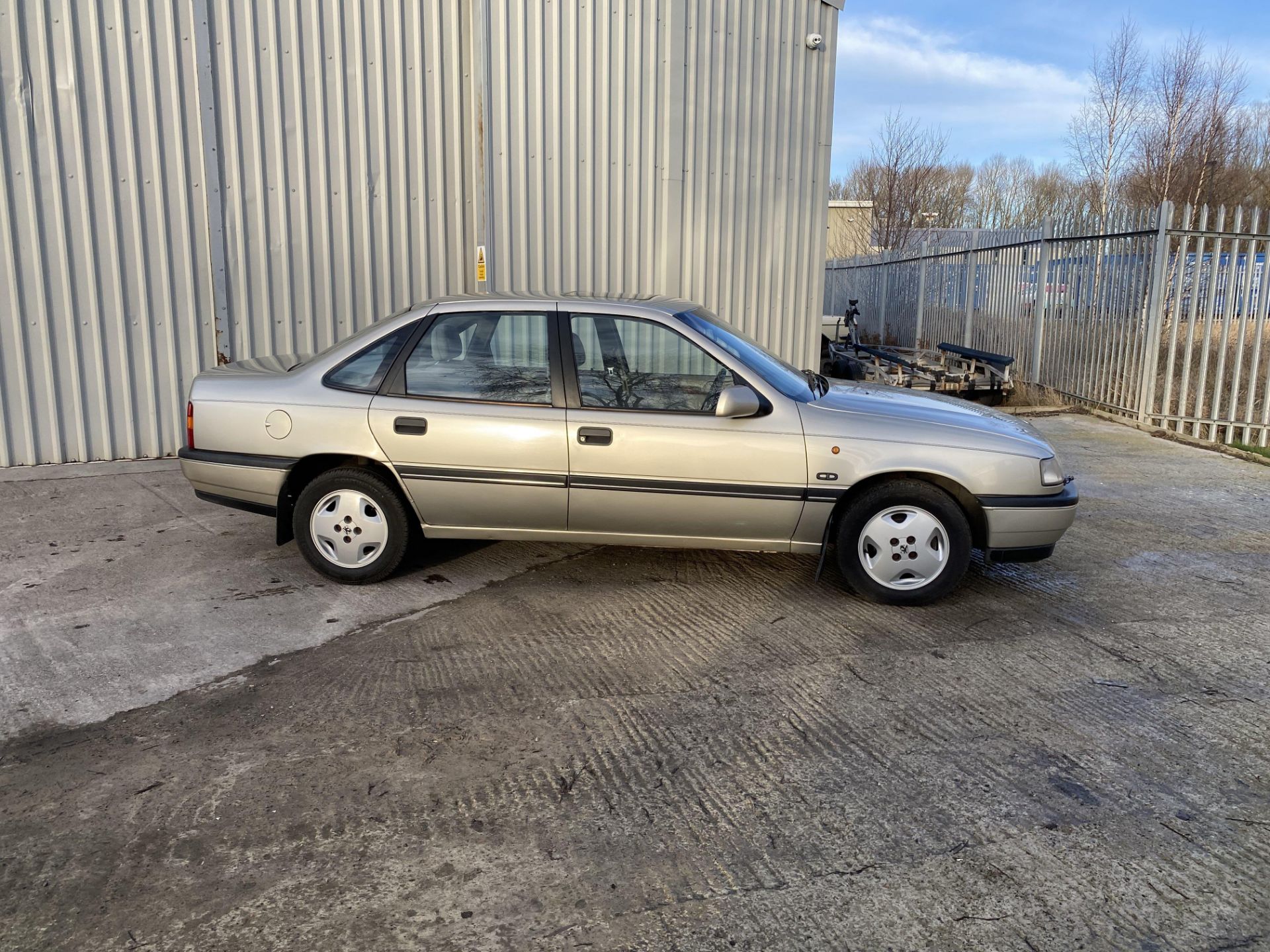 Vauxhall Cavalier - Image 3 of 32