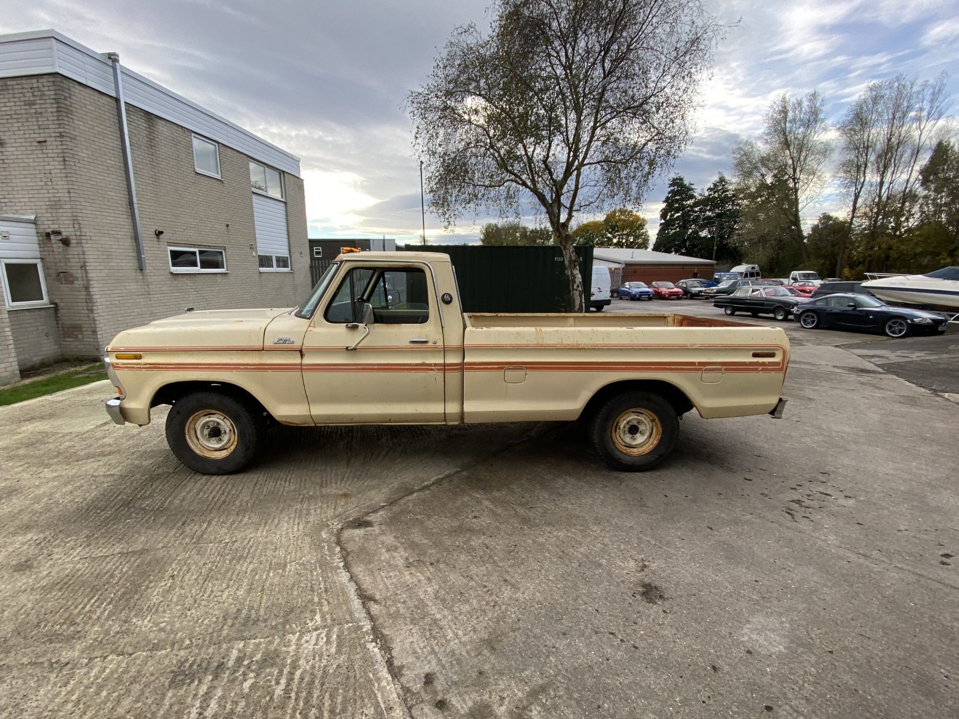 Ford F100 Custom - Image 13 of 40