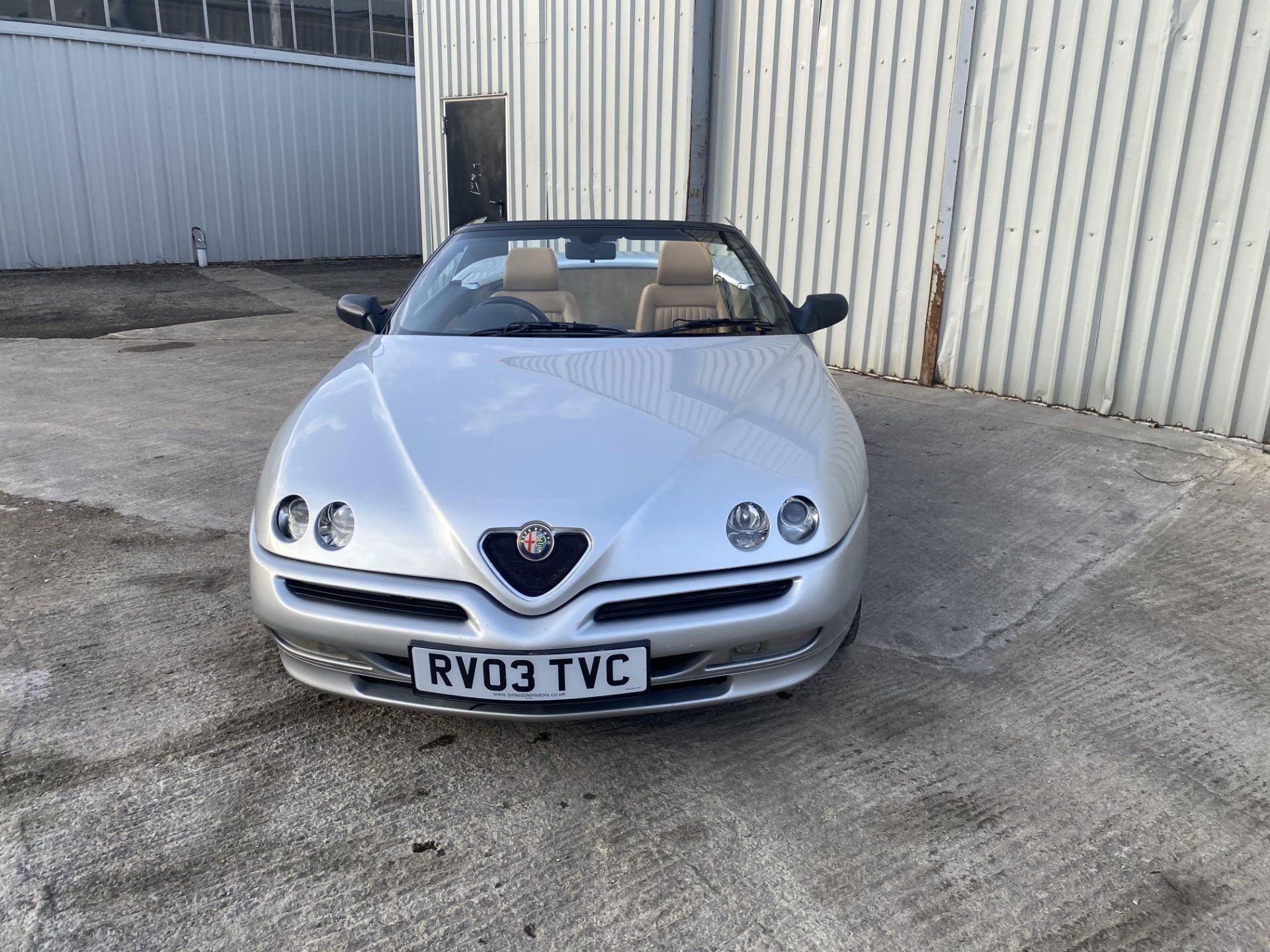 Alfa Spider - Image 11 of 33