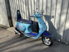 Piaggio Vespa