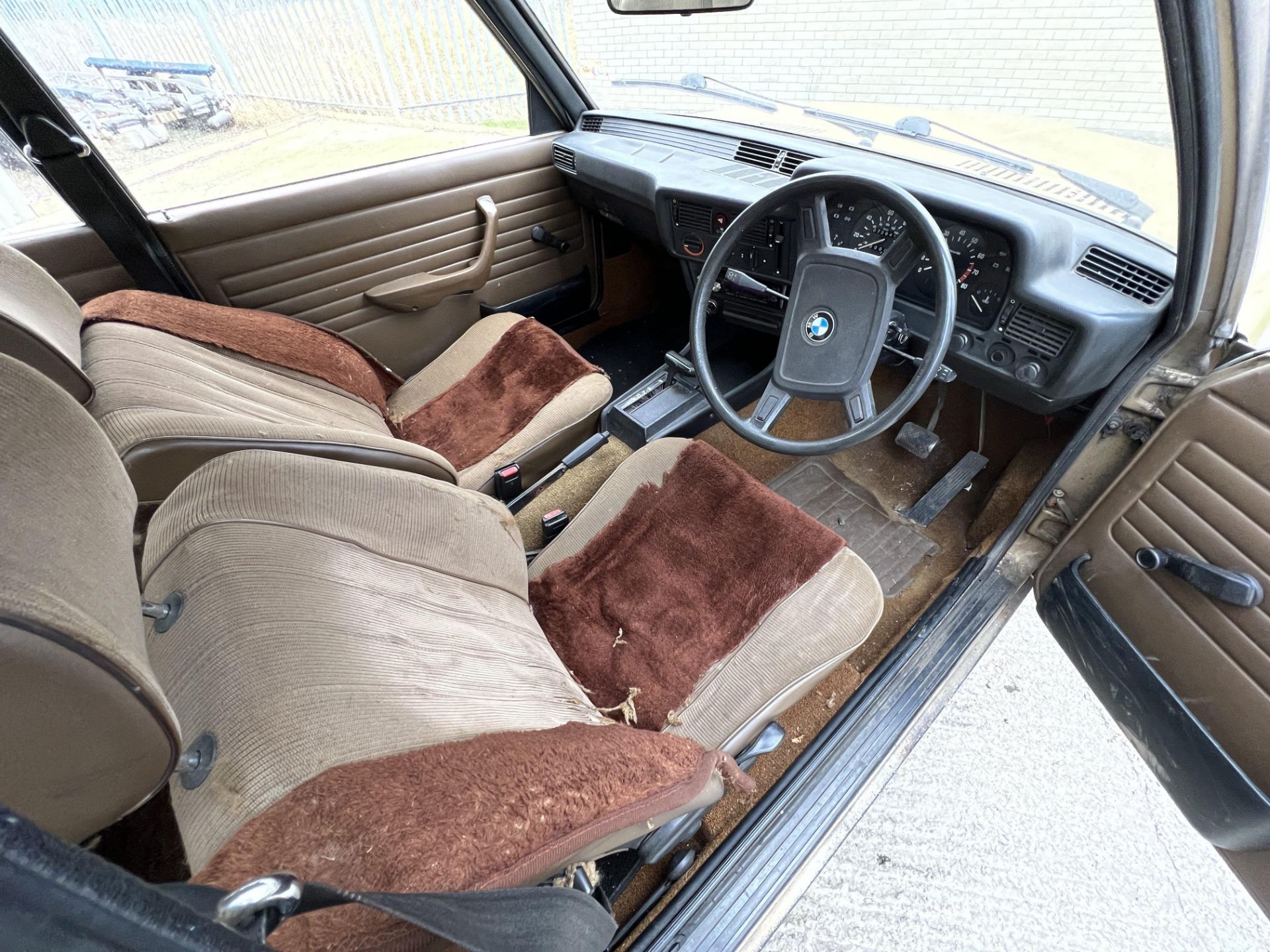 BMW 316 - Image 19 of 31