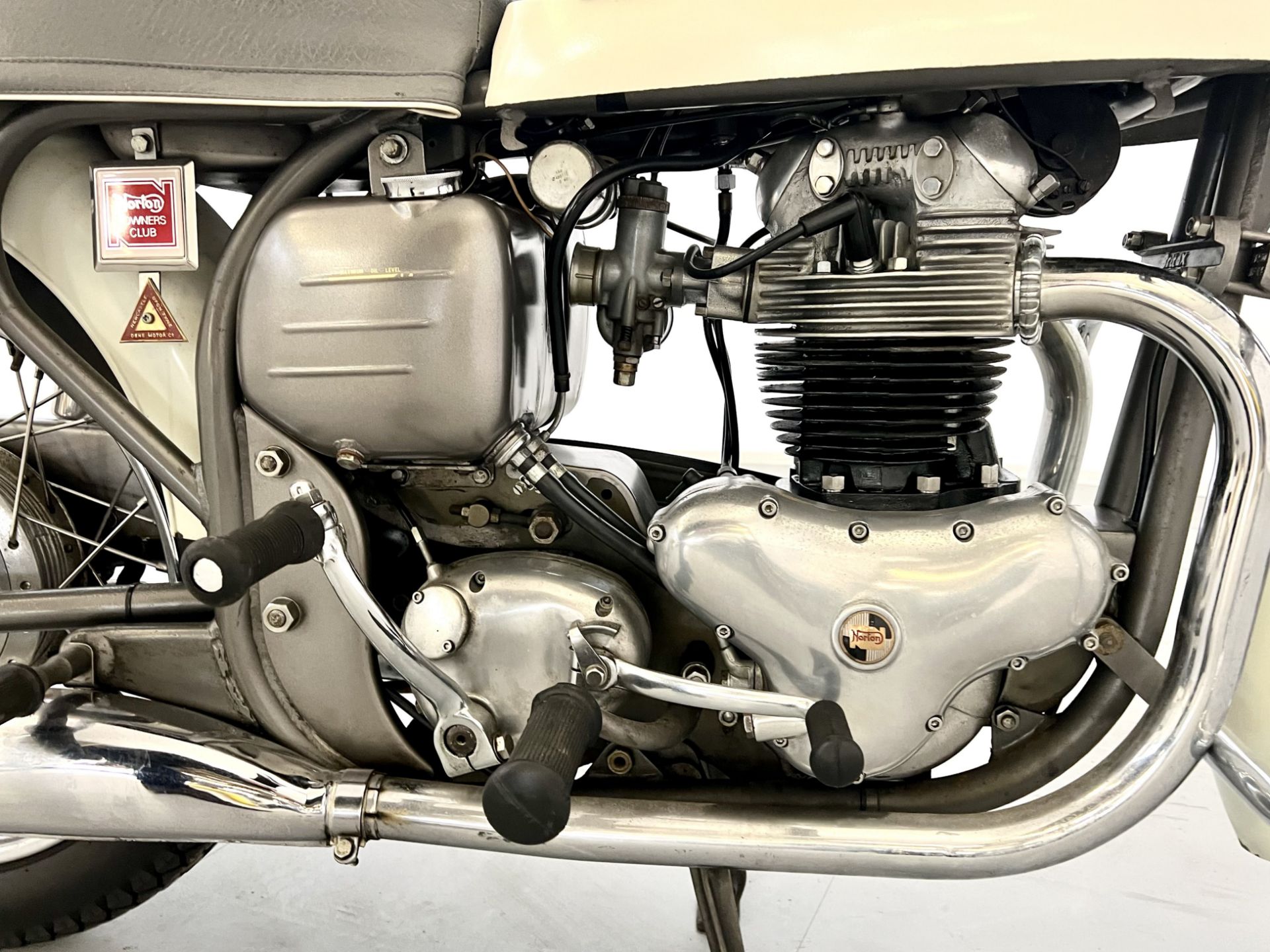 Norton Dominator - Image 21 of 40