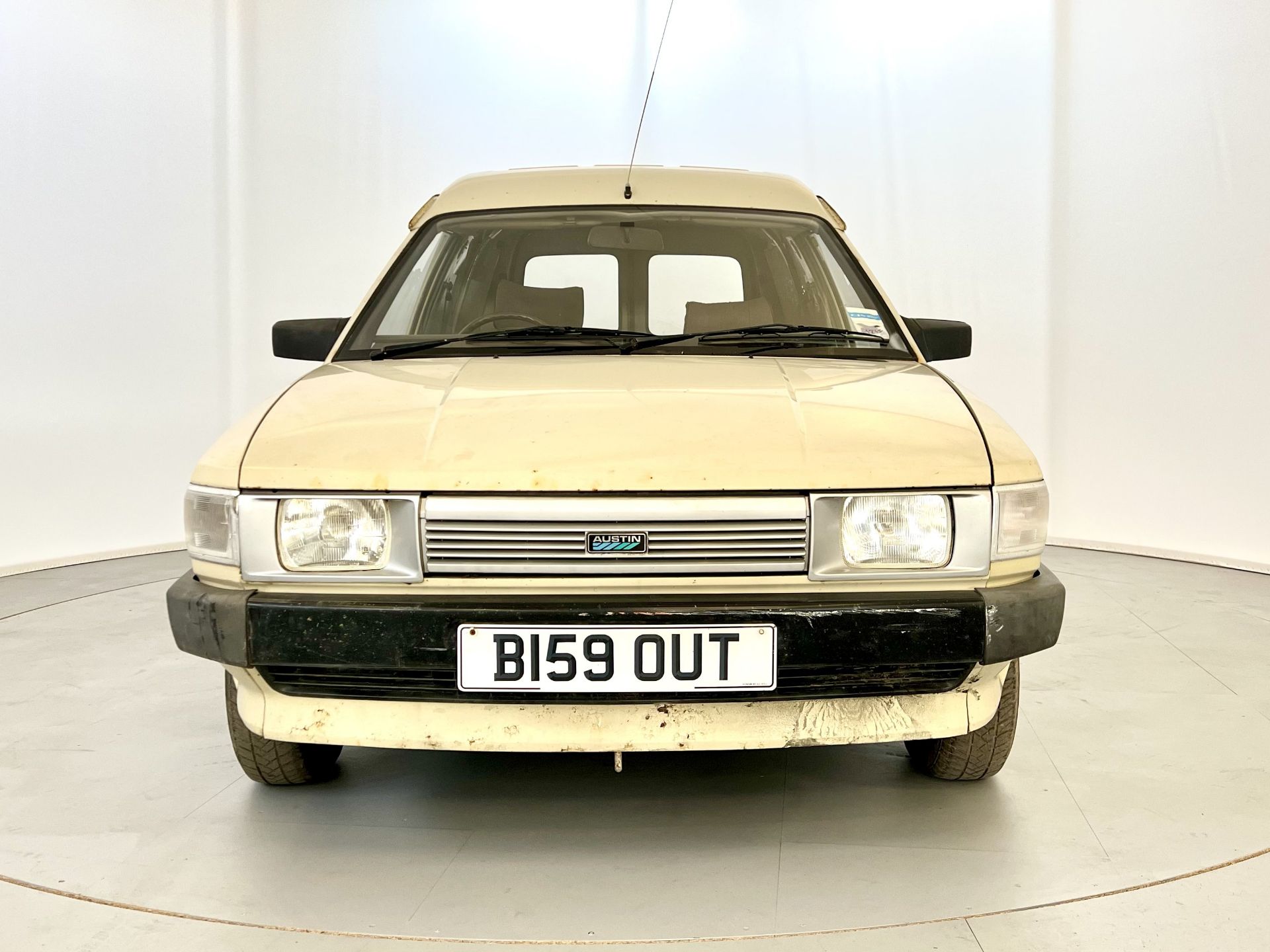 Austin Maestro Van - Image 2 of 27