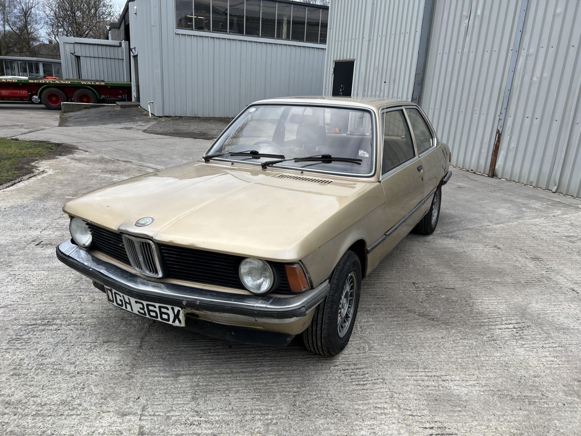 BMW 316 - Image 11 of 31