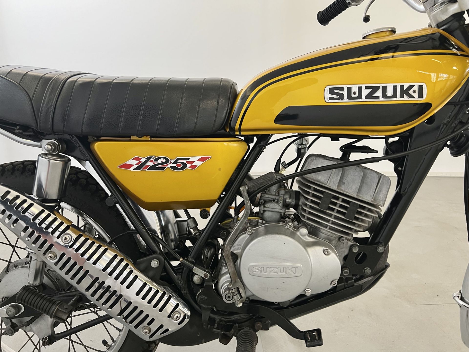 Suzuki TS125R - Image 11 of 19