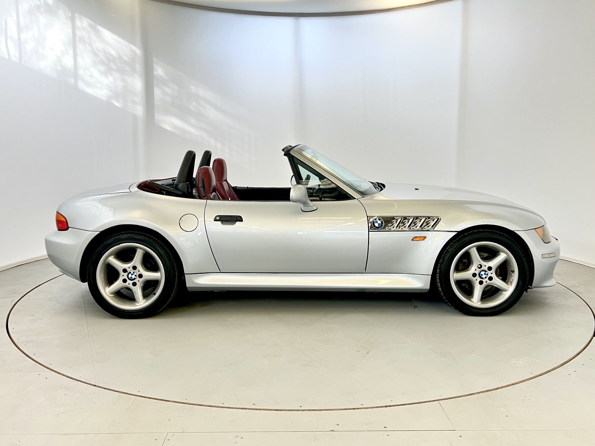 BMW Z3 2.8 Widebody - Image 11 of 34