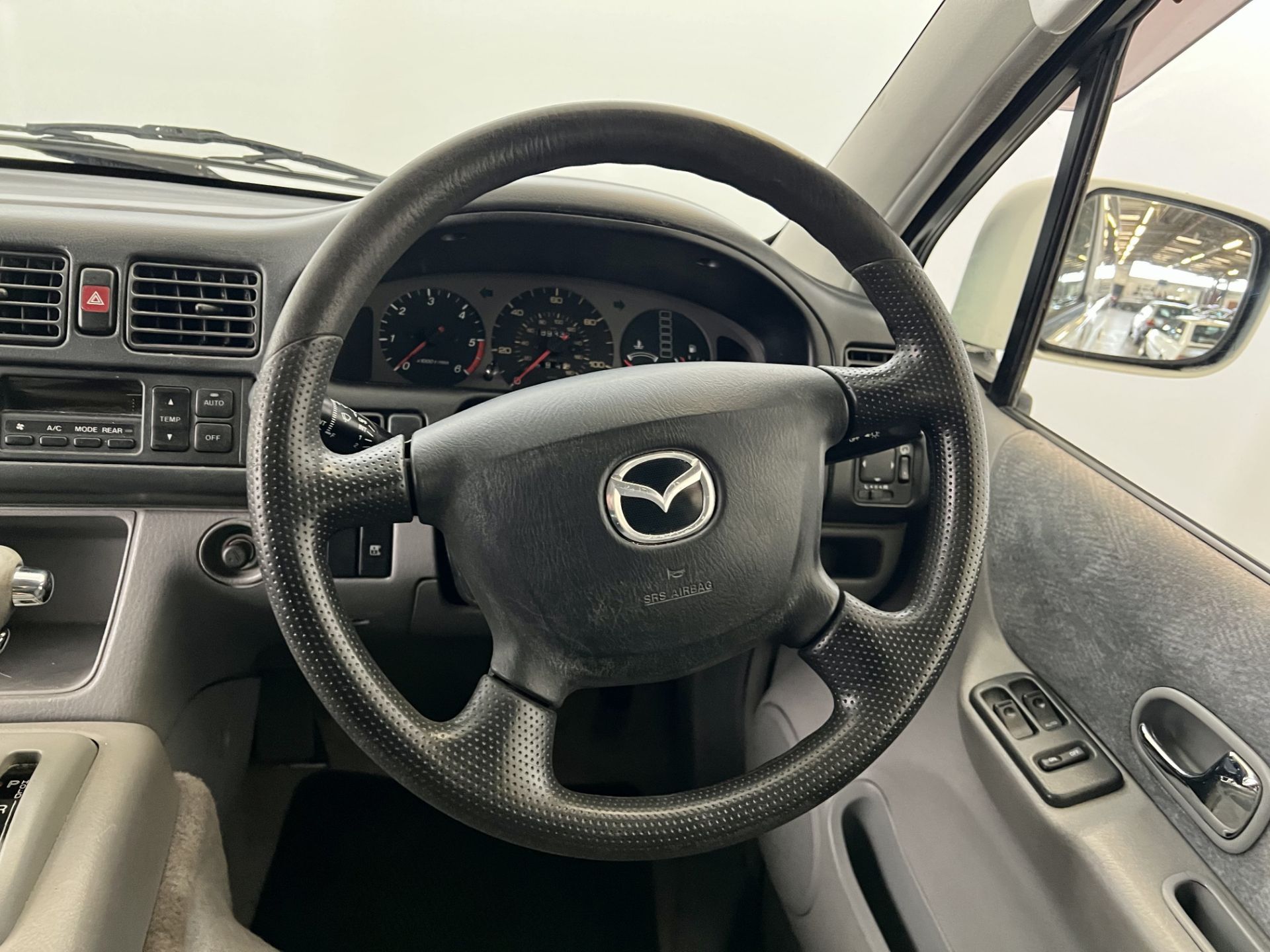 Mazda Bongo - Image 31 of 43