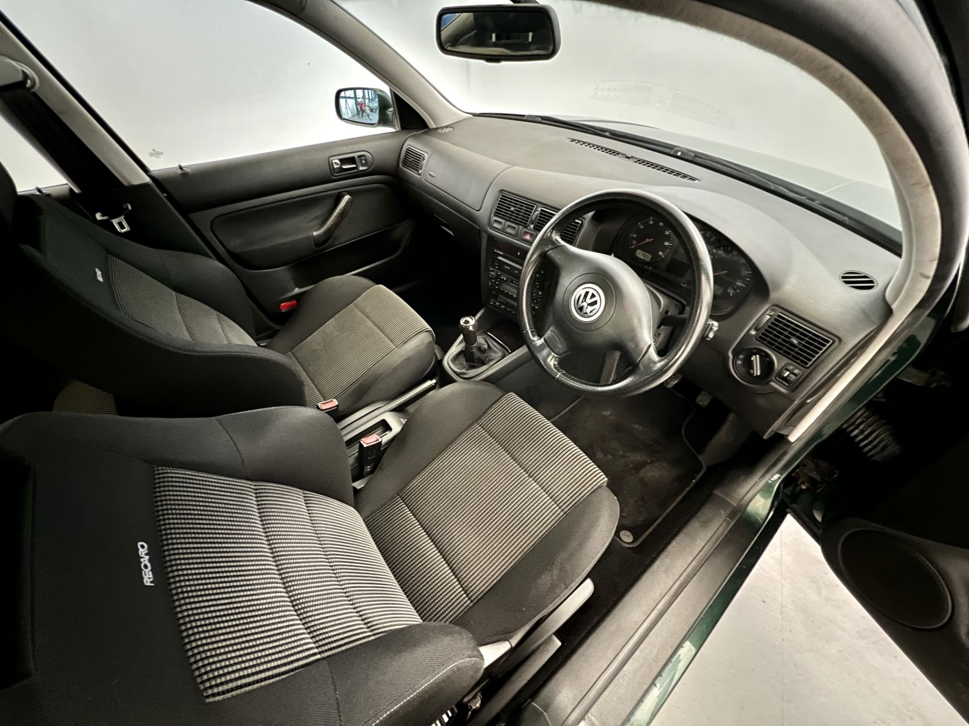 Volkswagen Golf GTI - Image 20 of 38