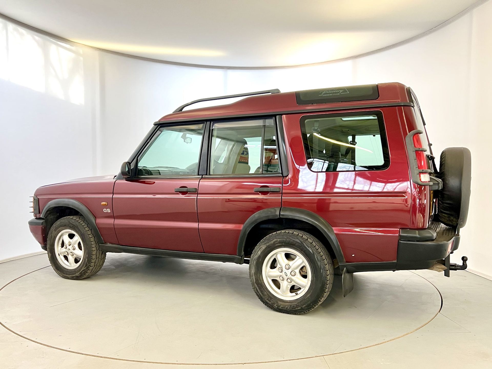 Land Rover Discovery - Image 6 of 35