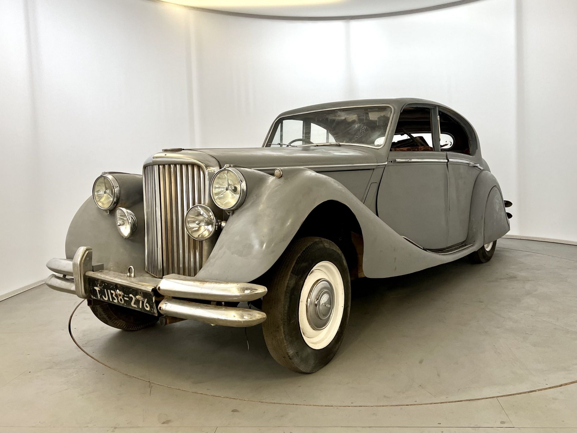 Jaguar MK5 - Image 3 of 27