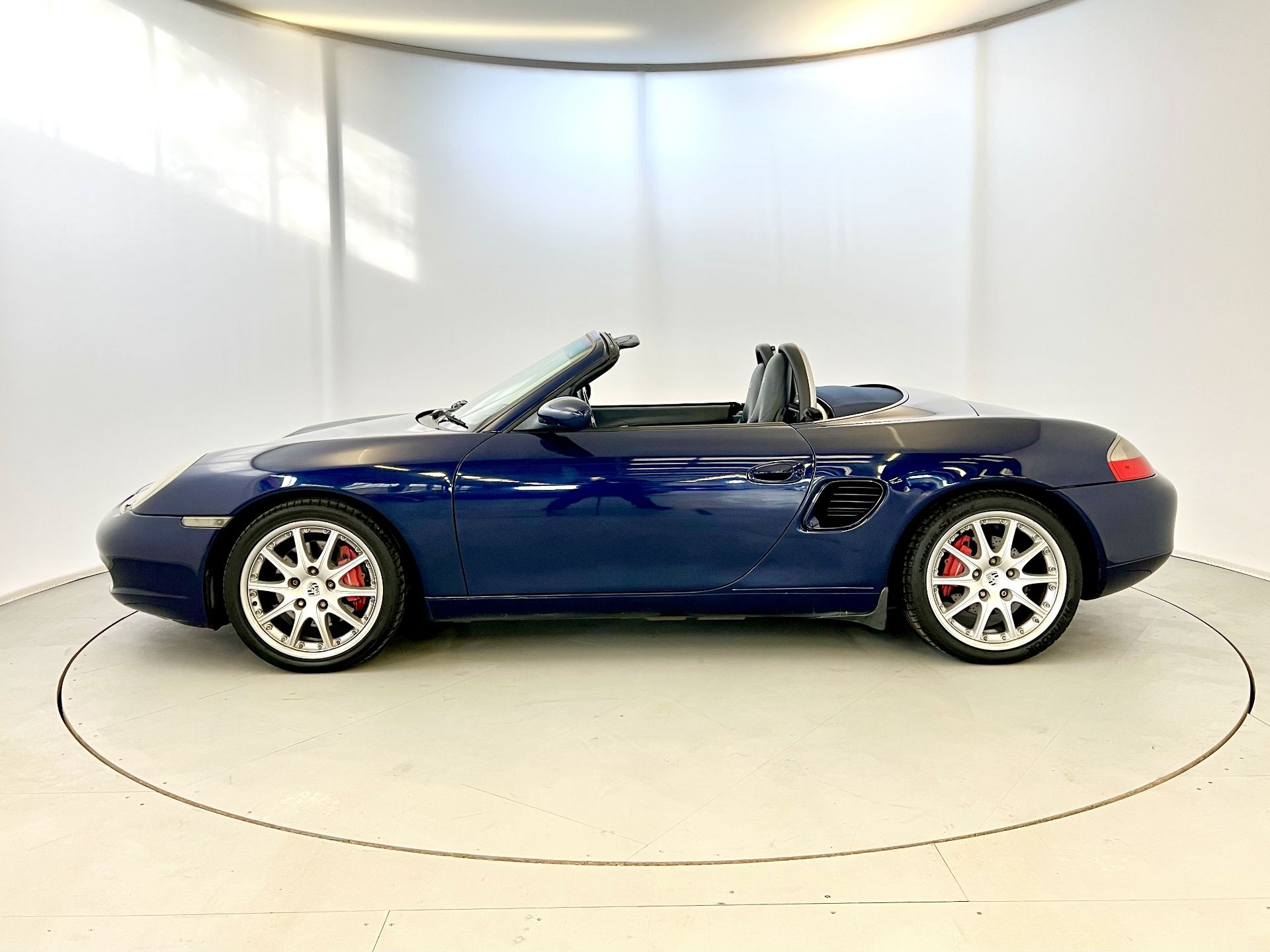 Porsche Boxster S - Image 5 of 32