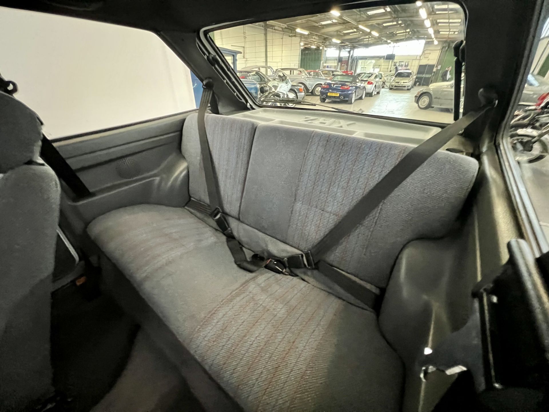 Ford Fiesta XR2 - Image 26 of 37